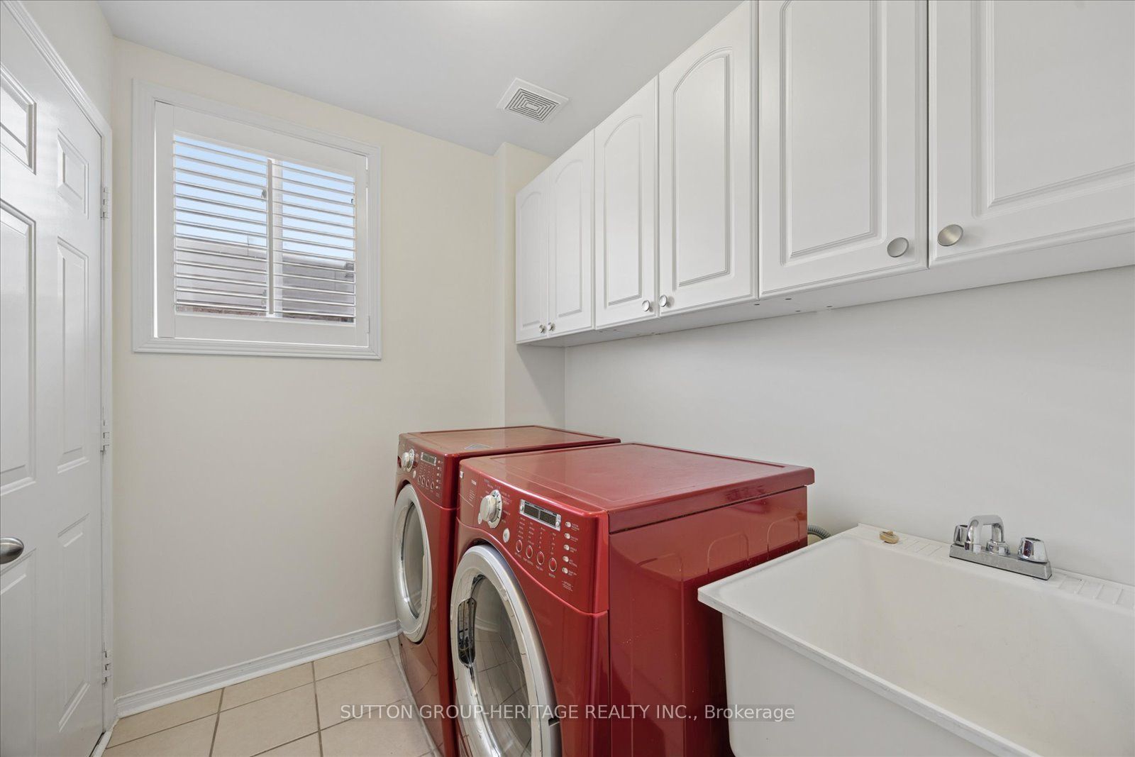 83 Calwell Drive Property Photo 23