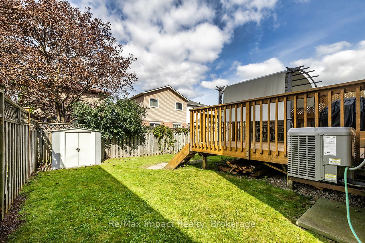 122 Wright Crescent Property Photo 5