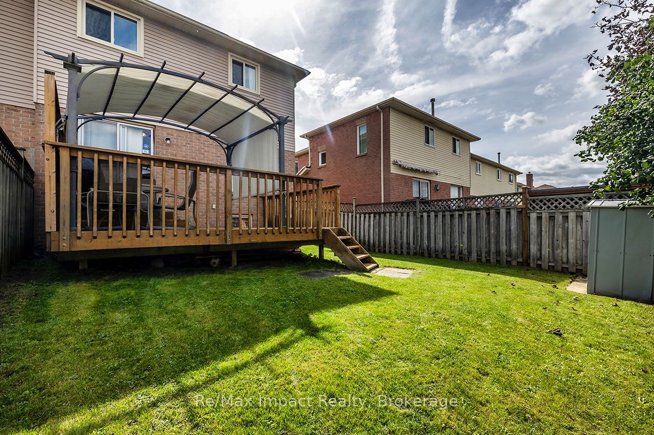 122 Wright Crescent Property Photo 7