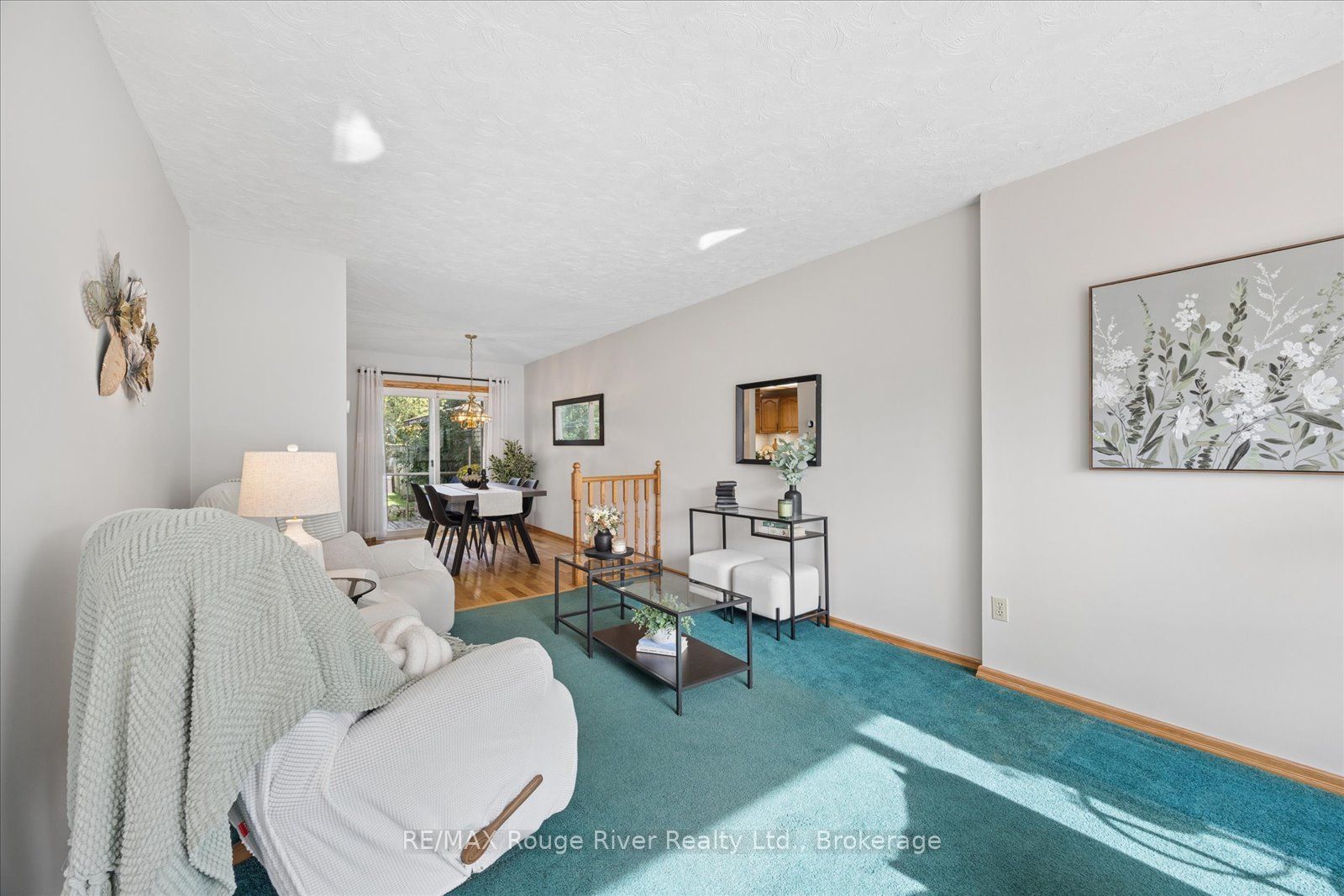 748 Hillcroft Street Property Photo 6