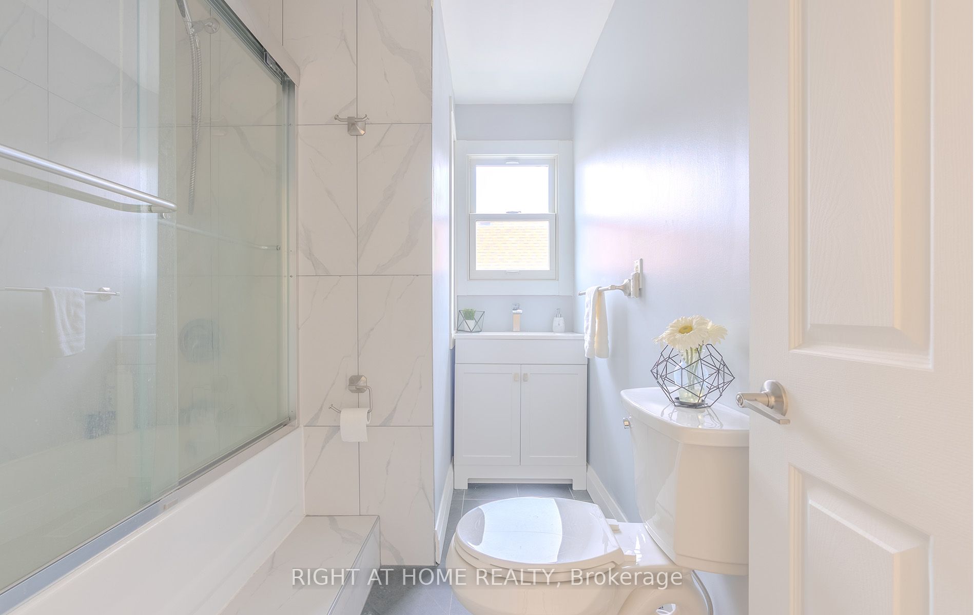15 Hamstead Avenue Property Photo 28