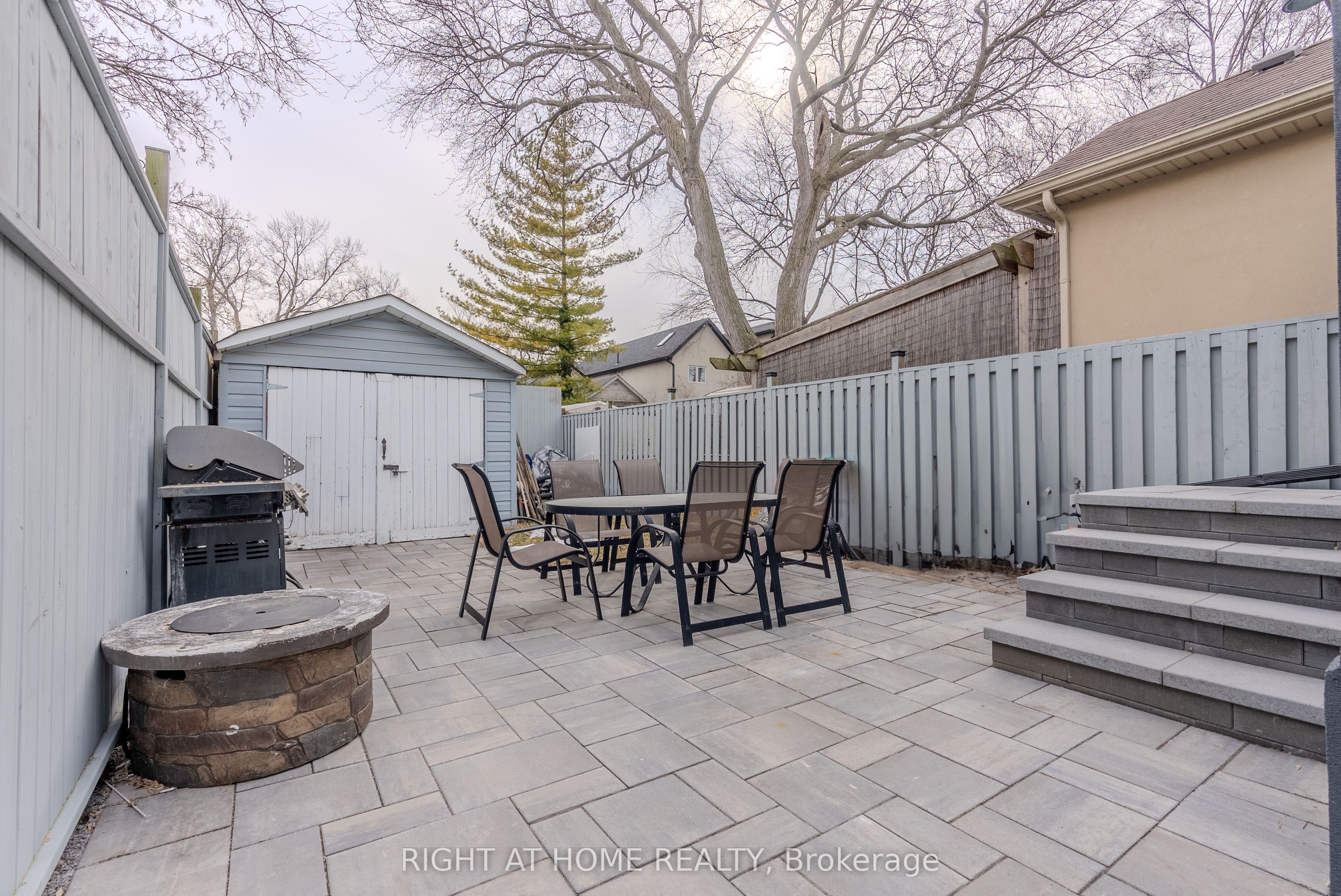 15 Hamstead Avenue Property Photo 30