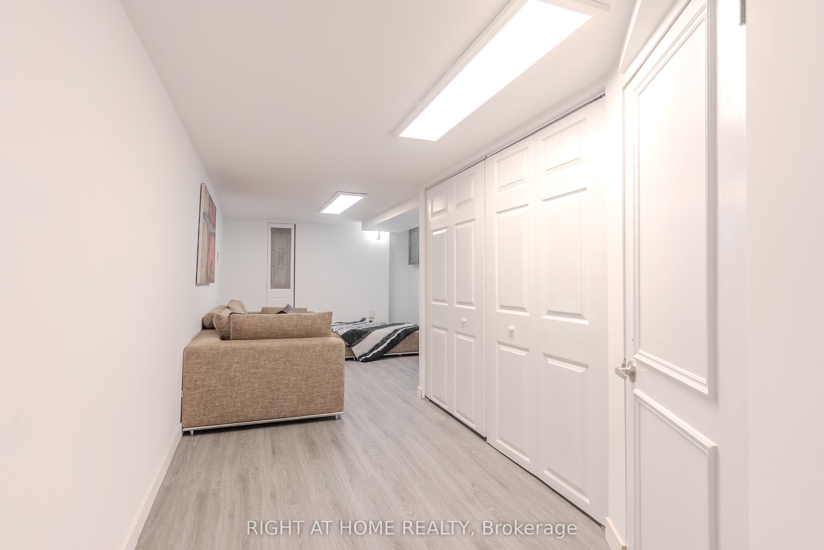 15 Hamstead Avenue Property Photo 40
