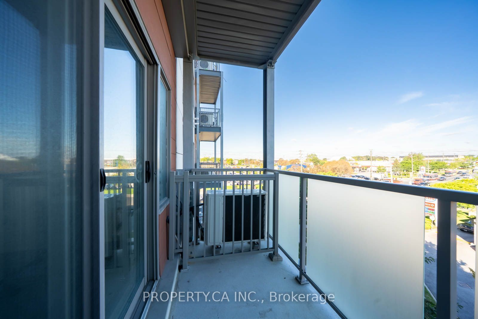 20 Orchid Place Drive 412 Property Photo 8