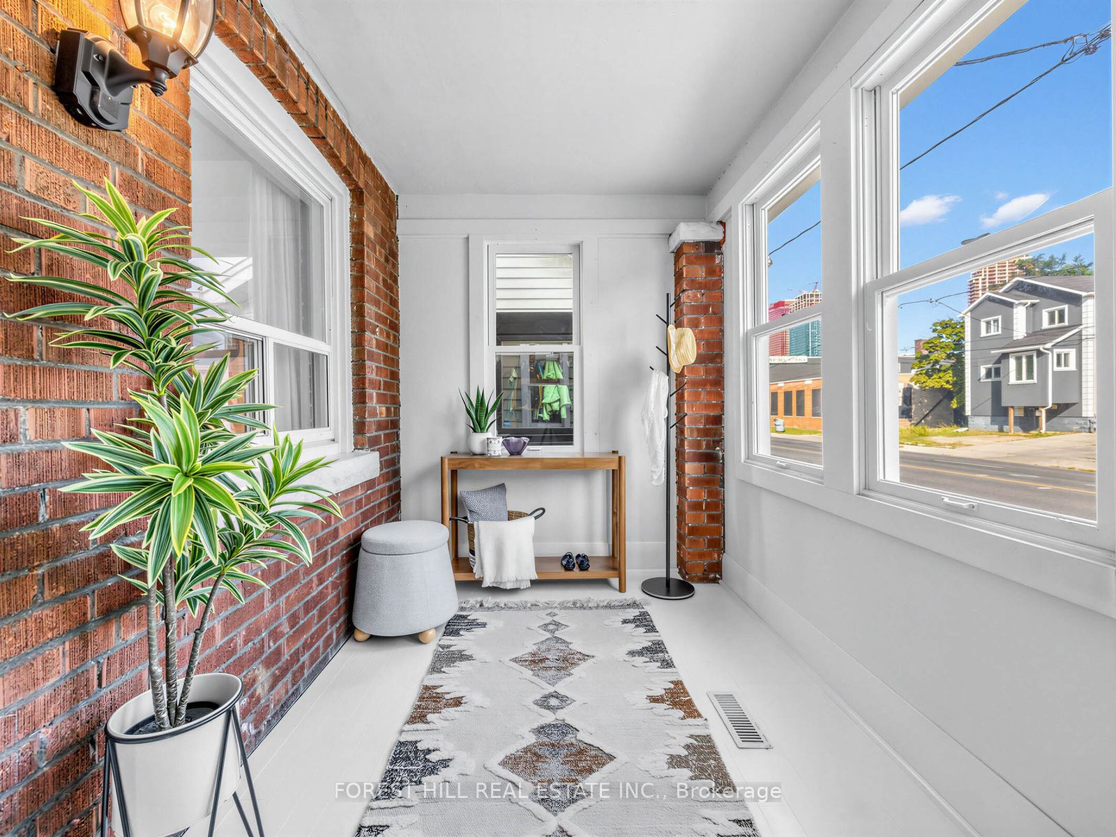 2375 Gerrard Street E Property Photo 1