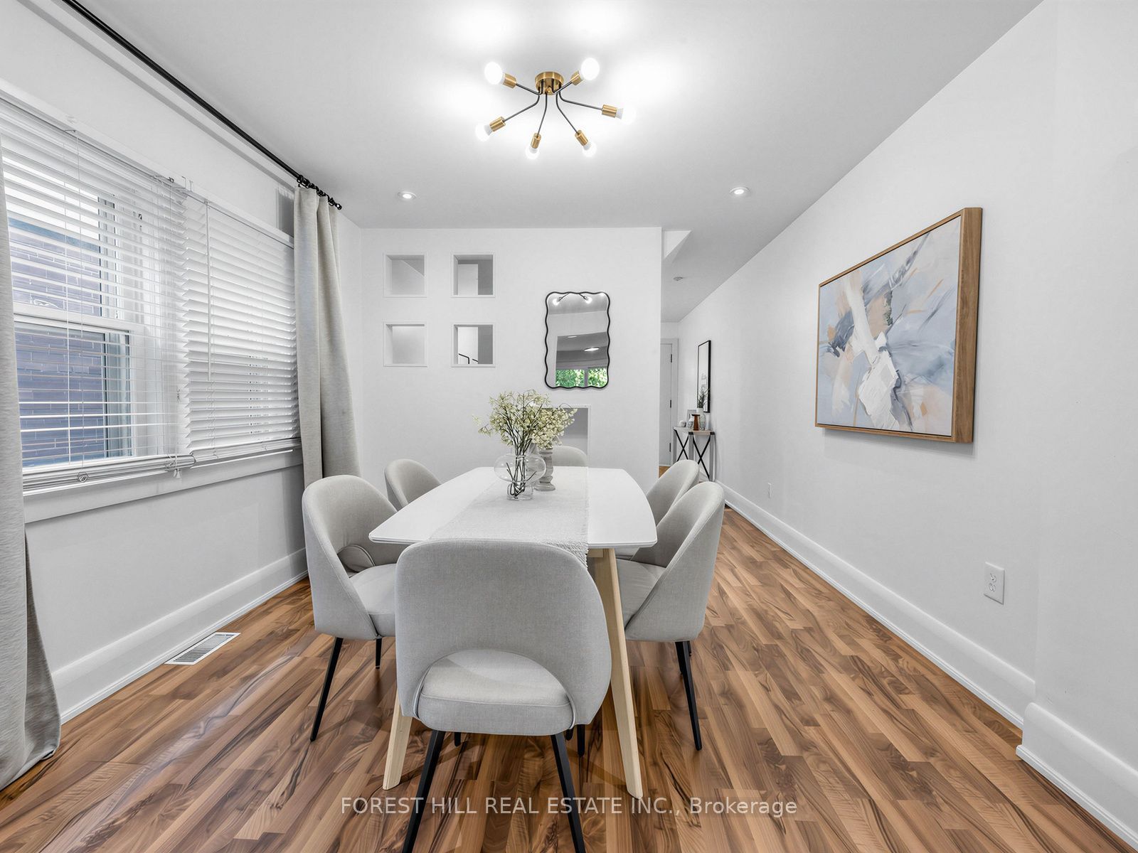 2375 Gerrard Street E Property Photo 6