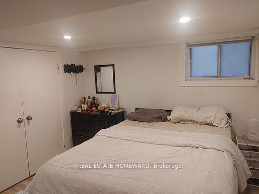 1191 Woodbine Avenue Property Photo 13