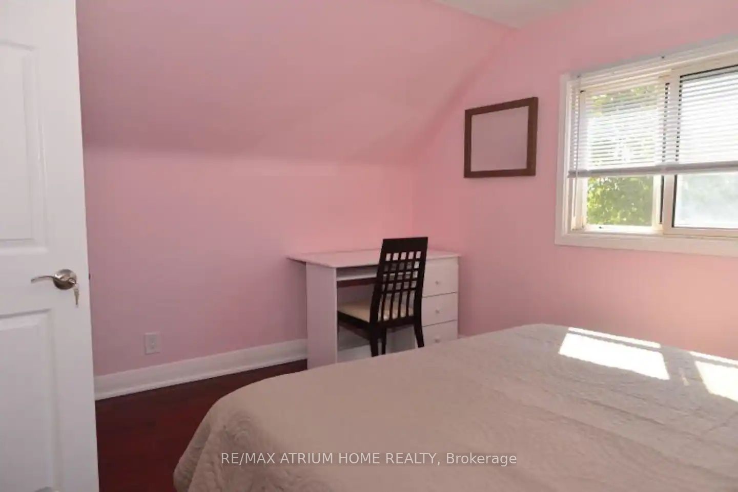 1680 Victoria Street West Street Property Photo 25