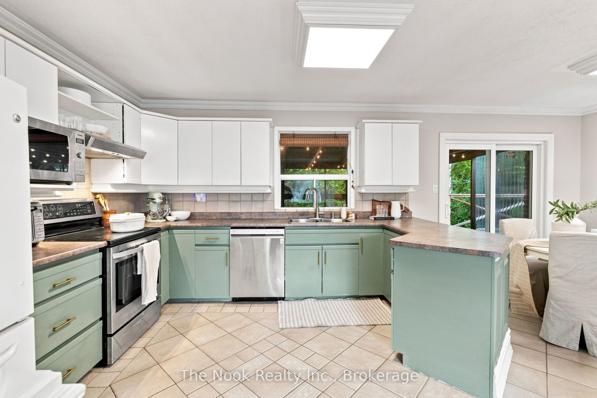 257 Wilson Road S Property Photo 10