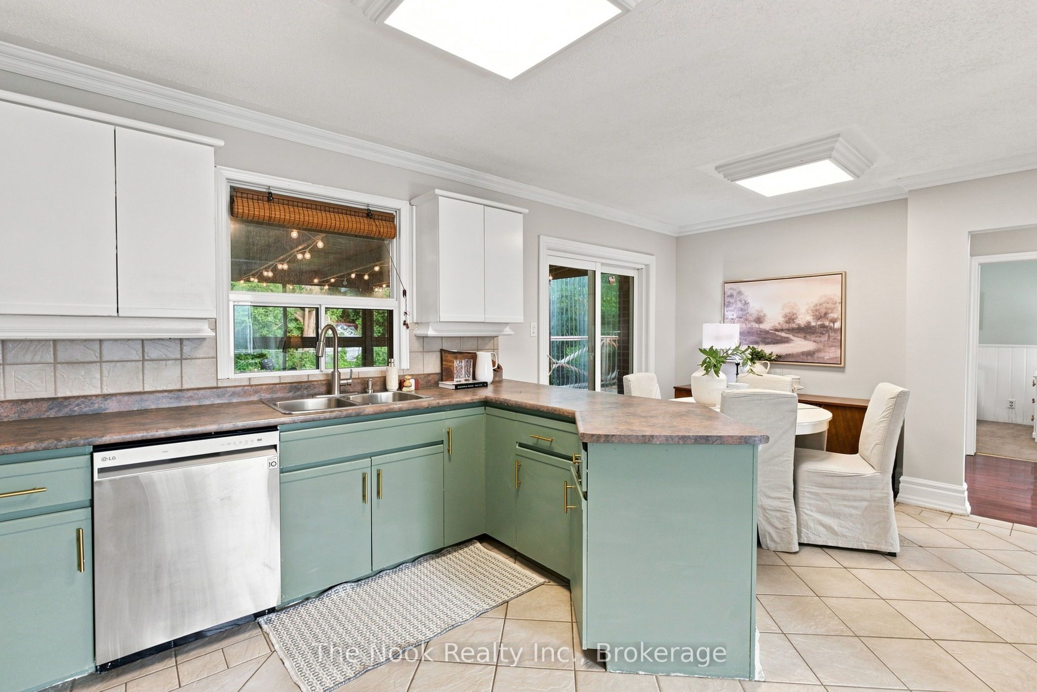 257 Wilson Road S Property Photo 11