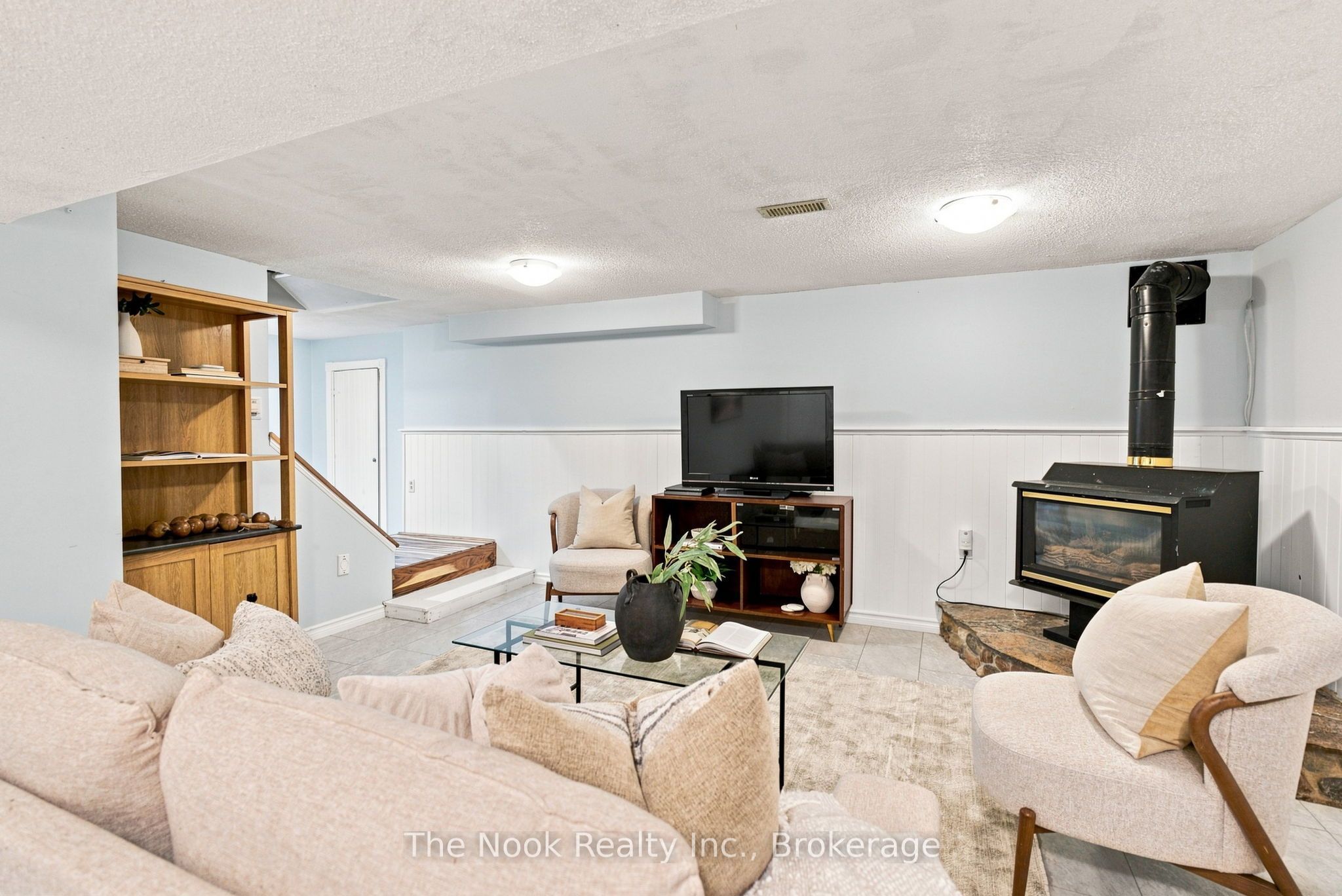 257 Wilson Road S Property Photo 31