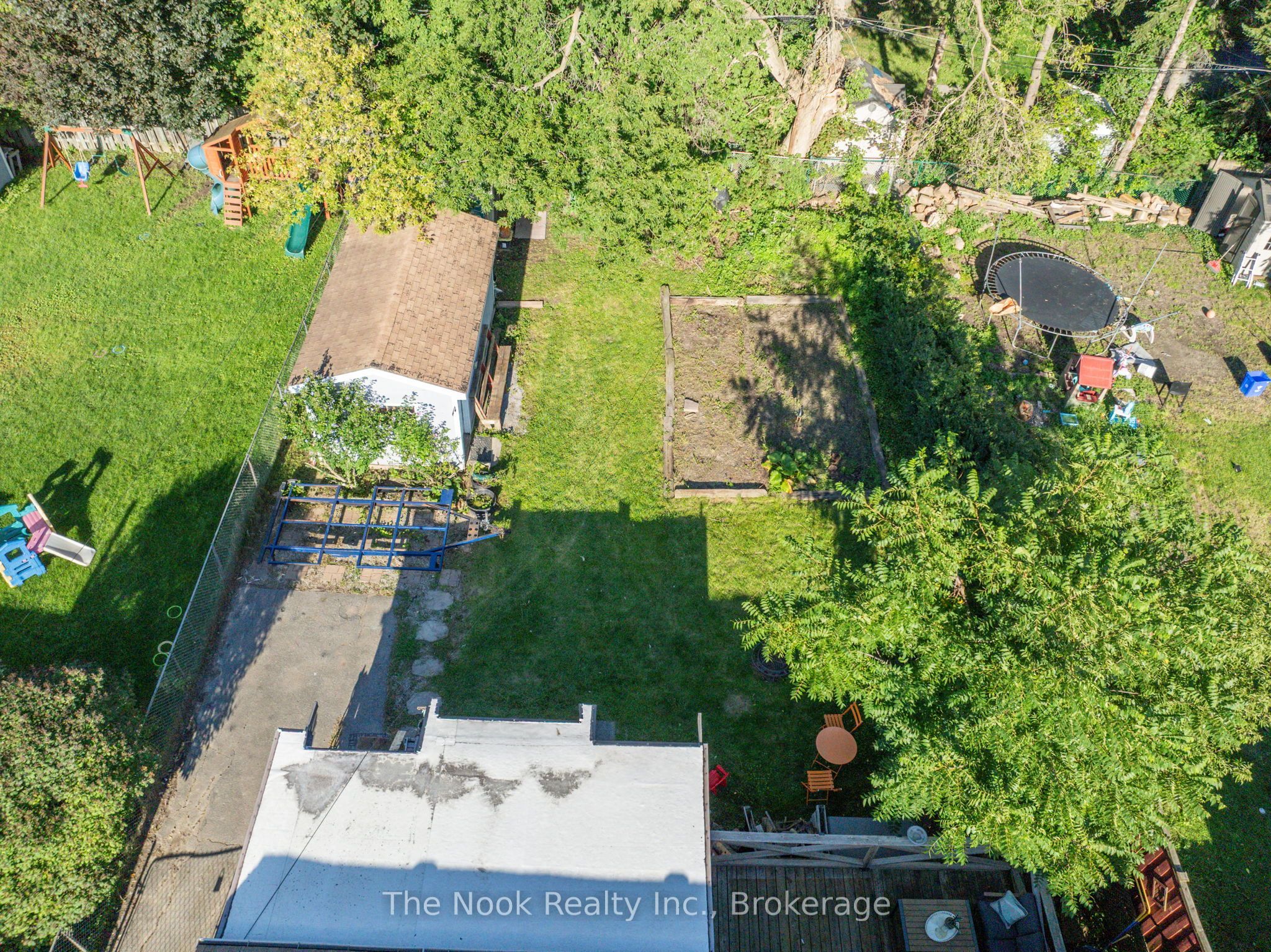 257 Wilson Road S Property Photo 38