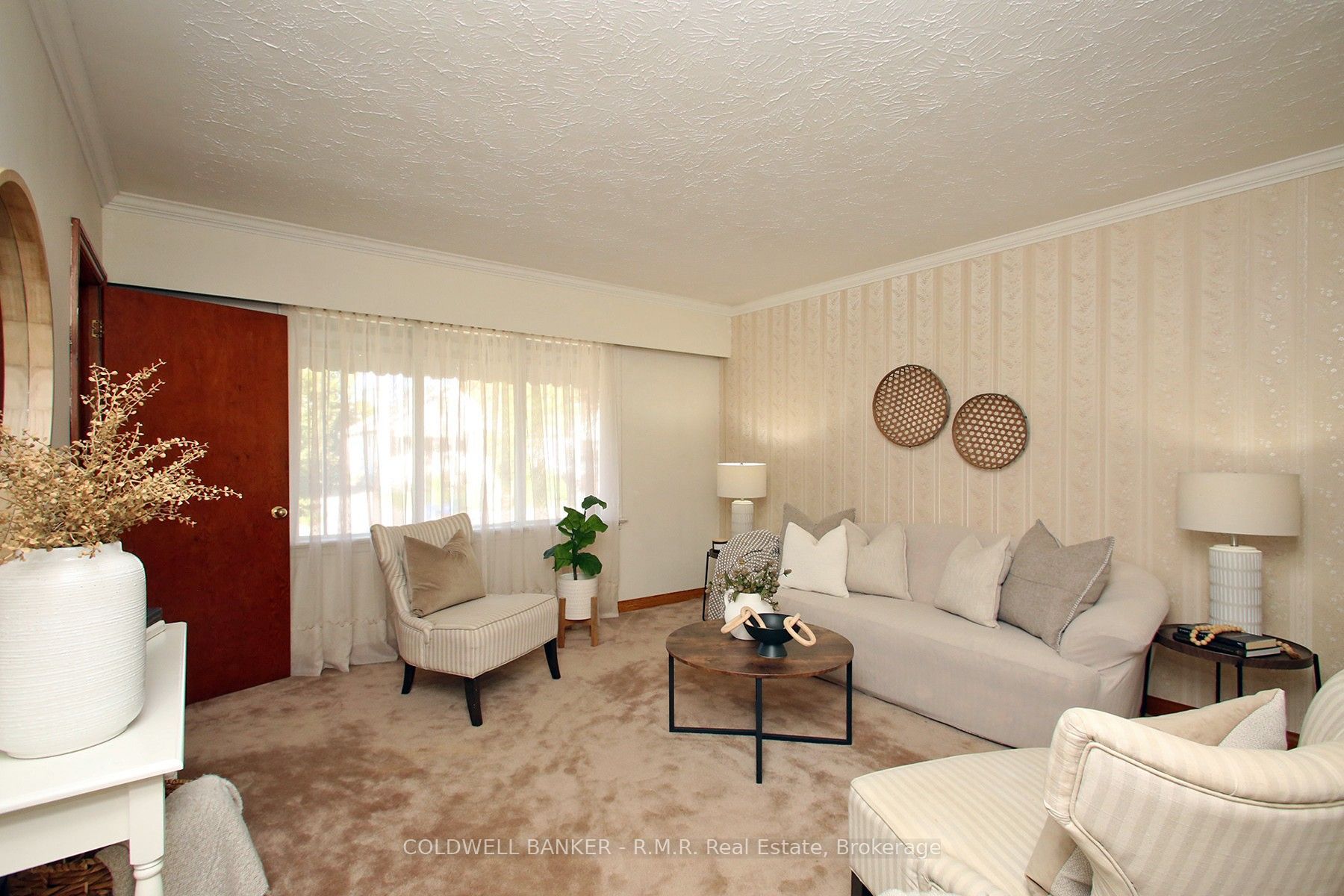 163 Windsor Street Property Photo 3