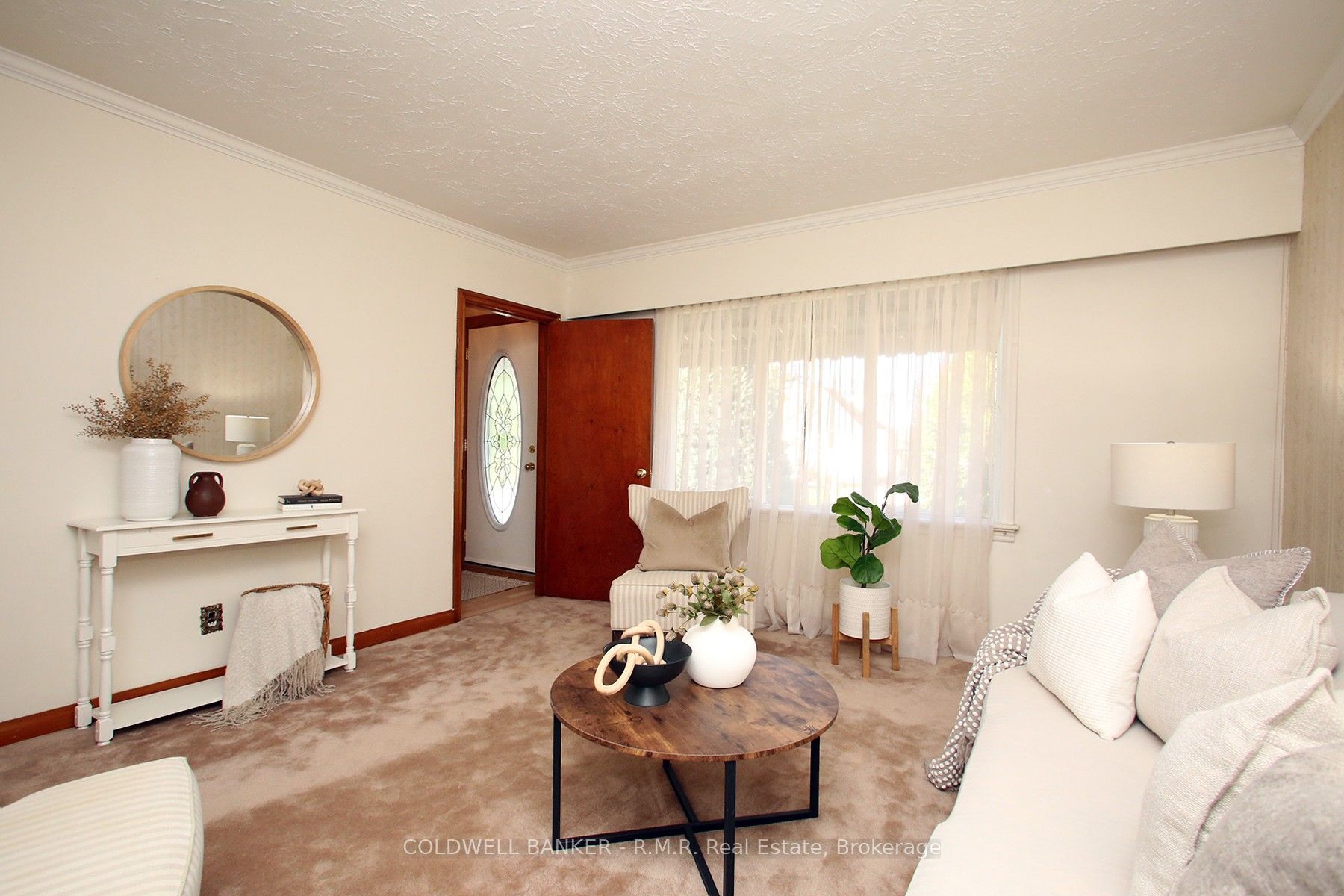 163 Windsor Street Property Photo 4