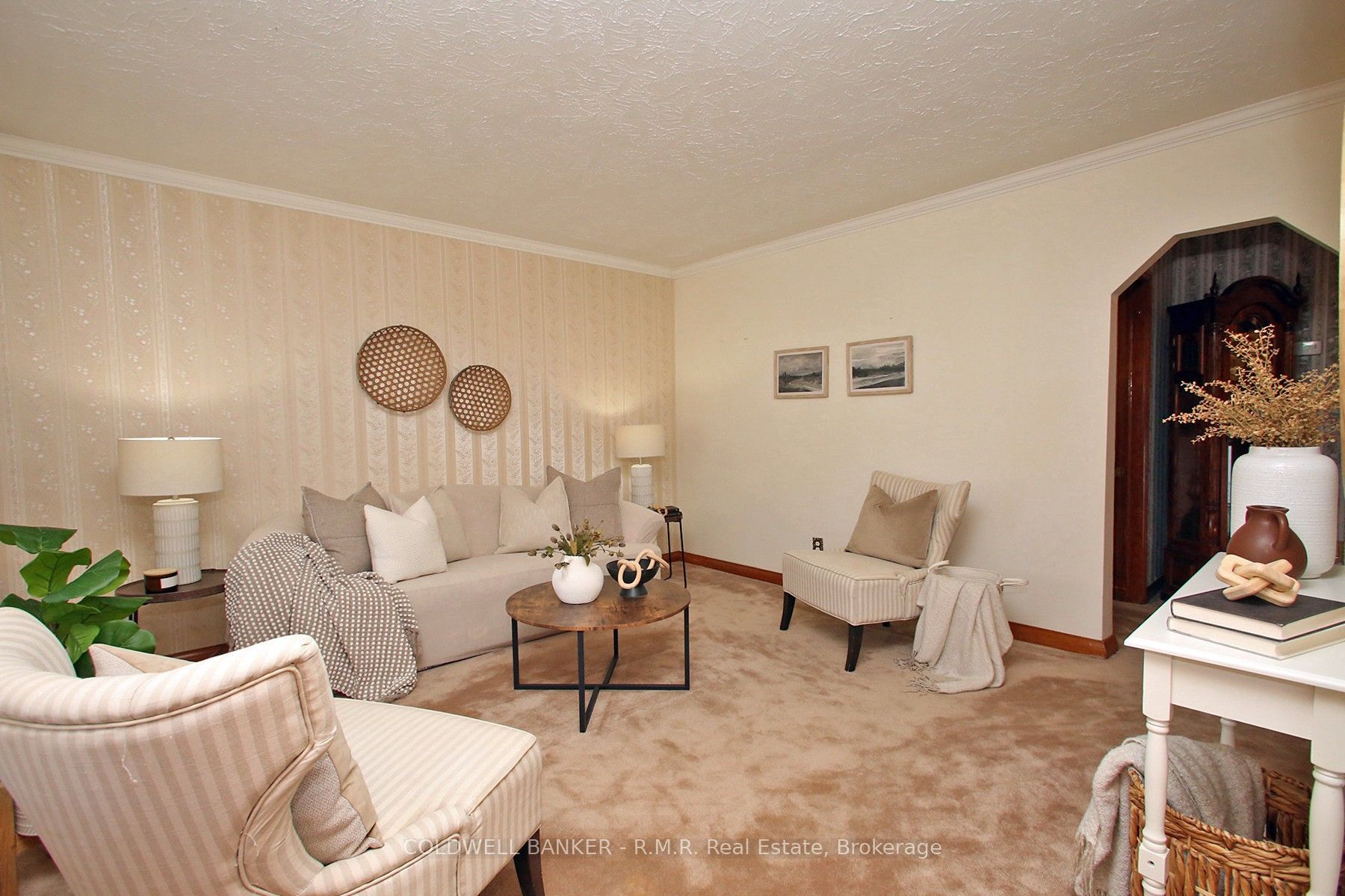 163 Windsor Street Property Photo 5