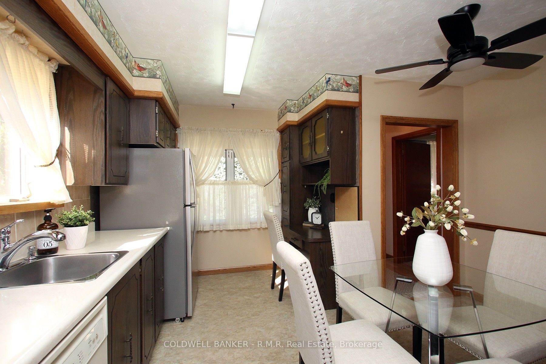 163 Windsor Street Property Photo 9