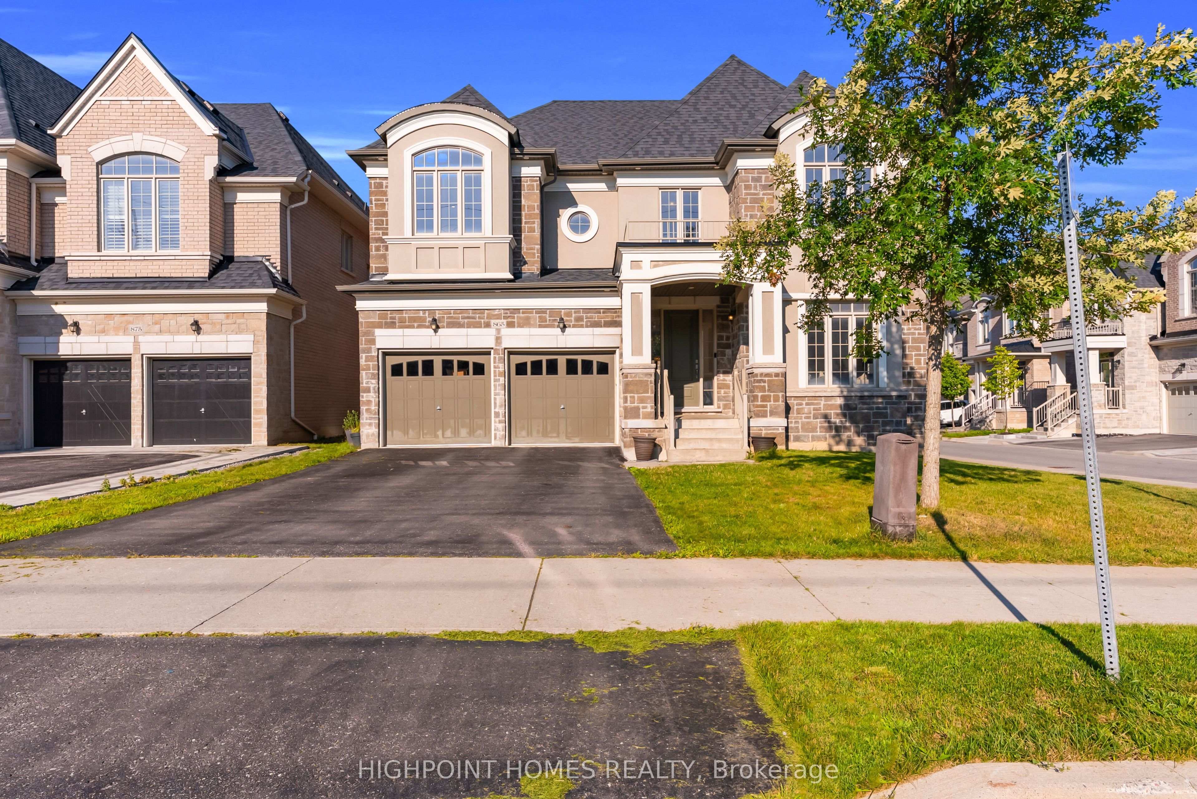 865 Riverside Drive Property Photo 1