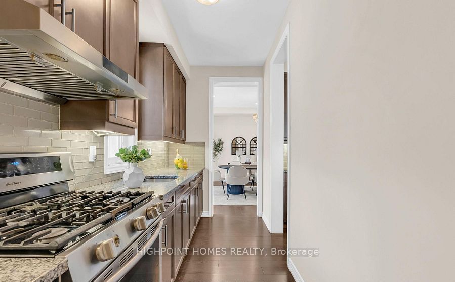 865 Riverside Drive Property Photo 14