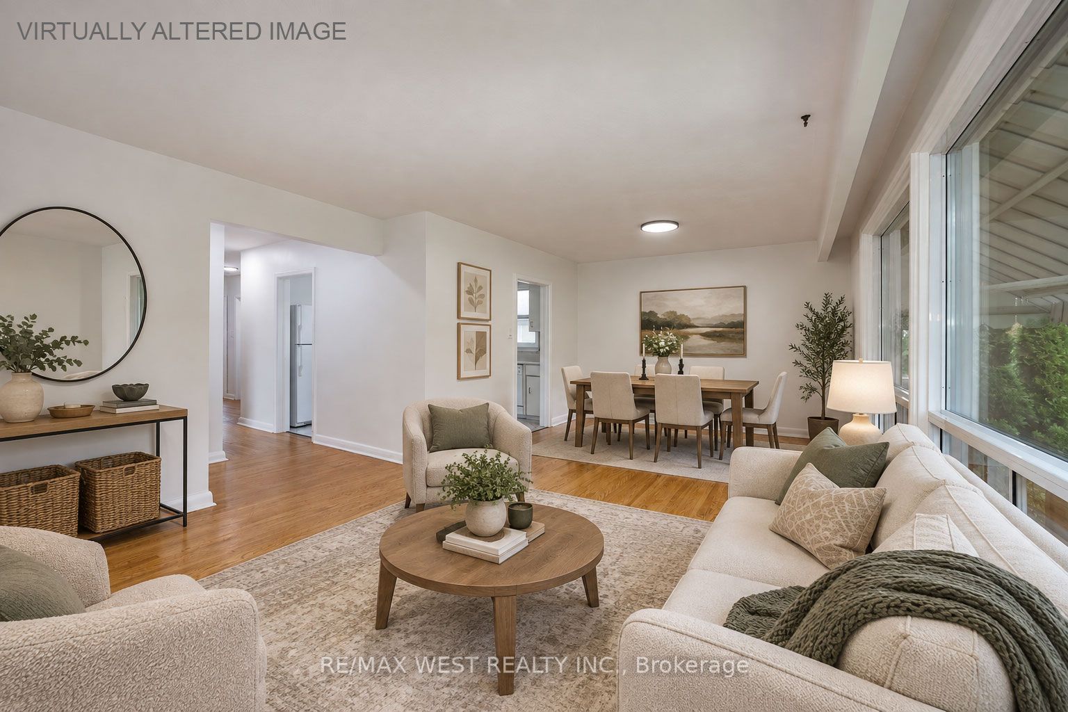 1331 Sharbot Street Property Photo 4