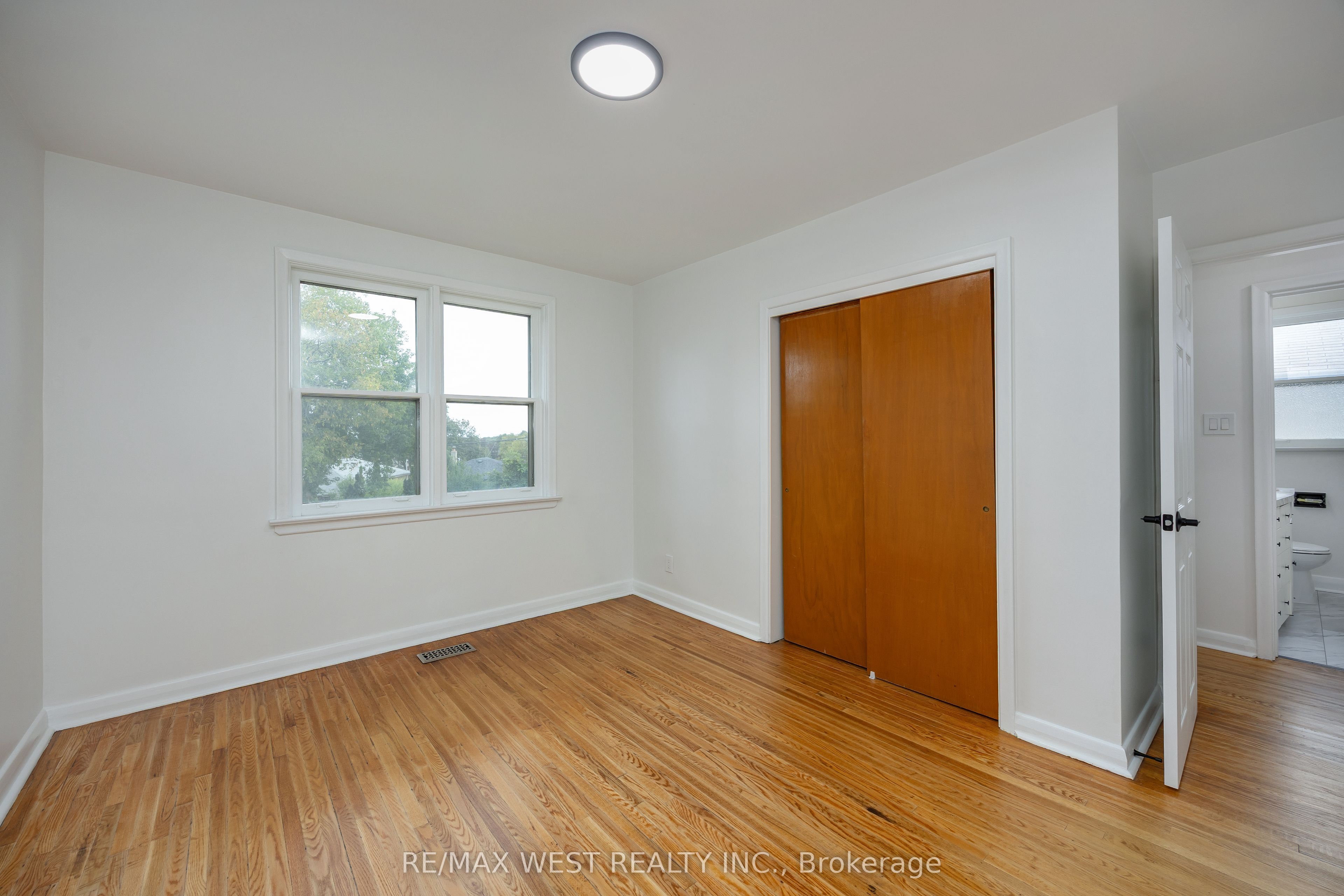 1331 Sharbot Street Property Photo 13