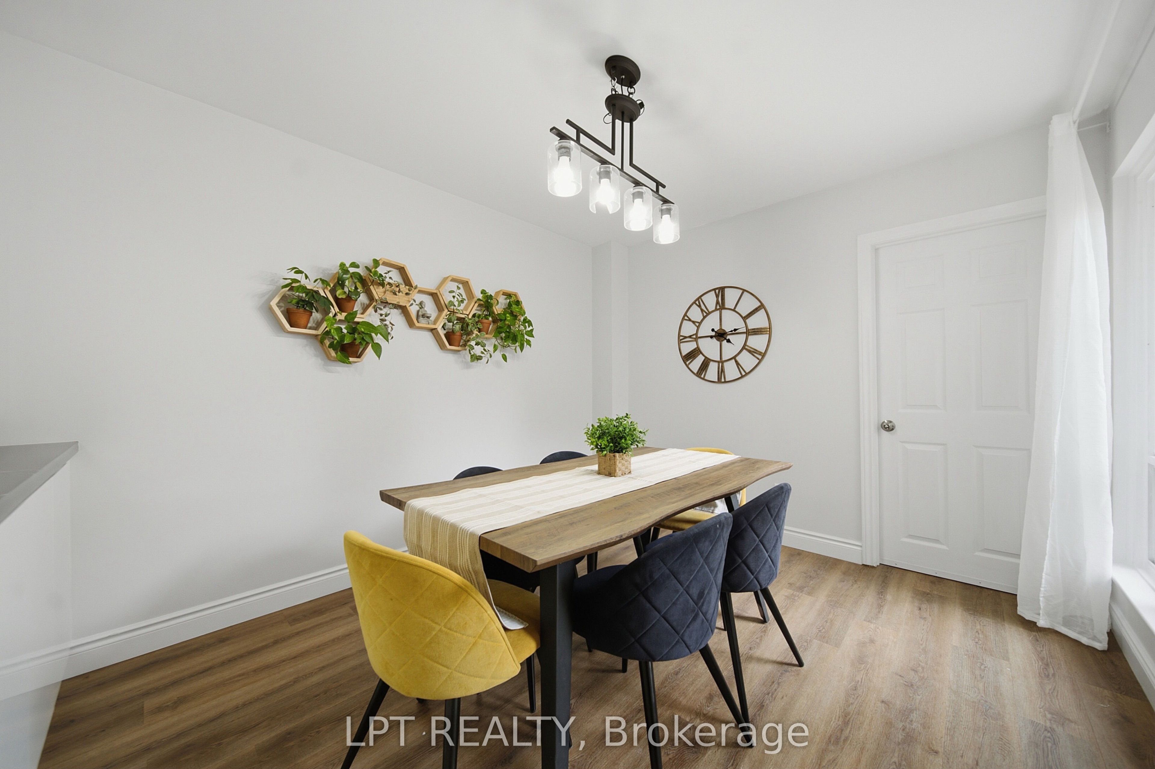 155 Glovers Road 110 Property Photo 2