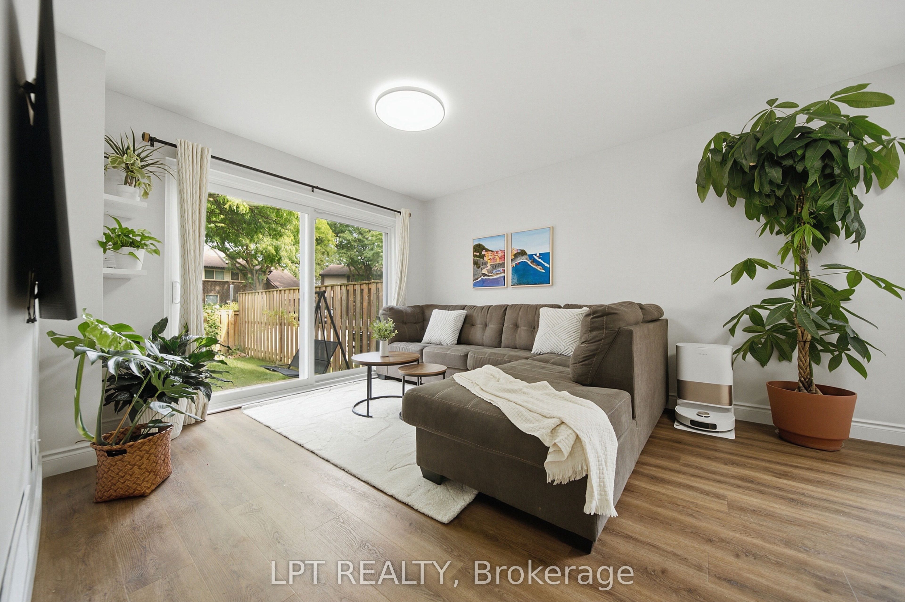 155 Glovers Road 110 Property Photo 17