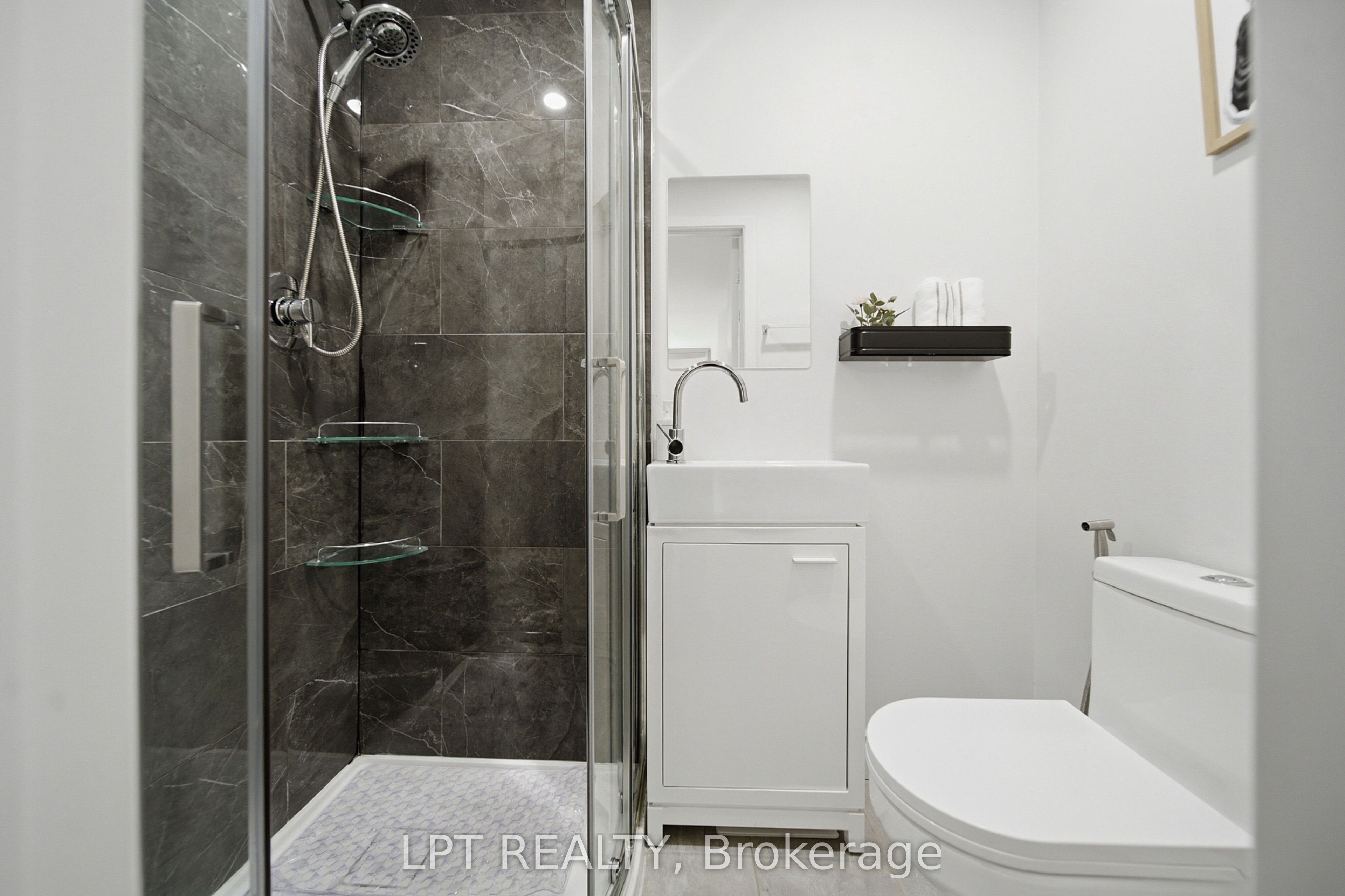 155 Glovers Road 110 Property Photo 28