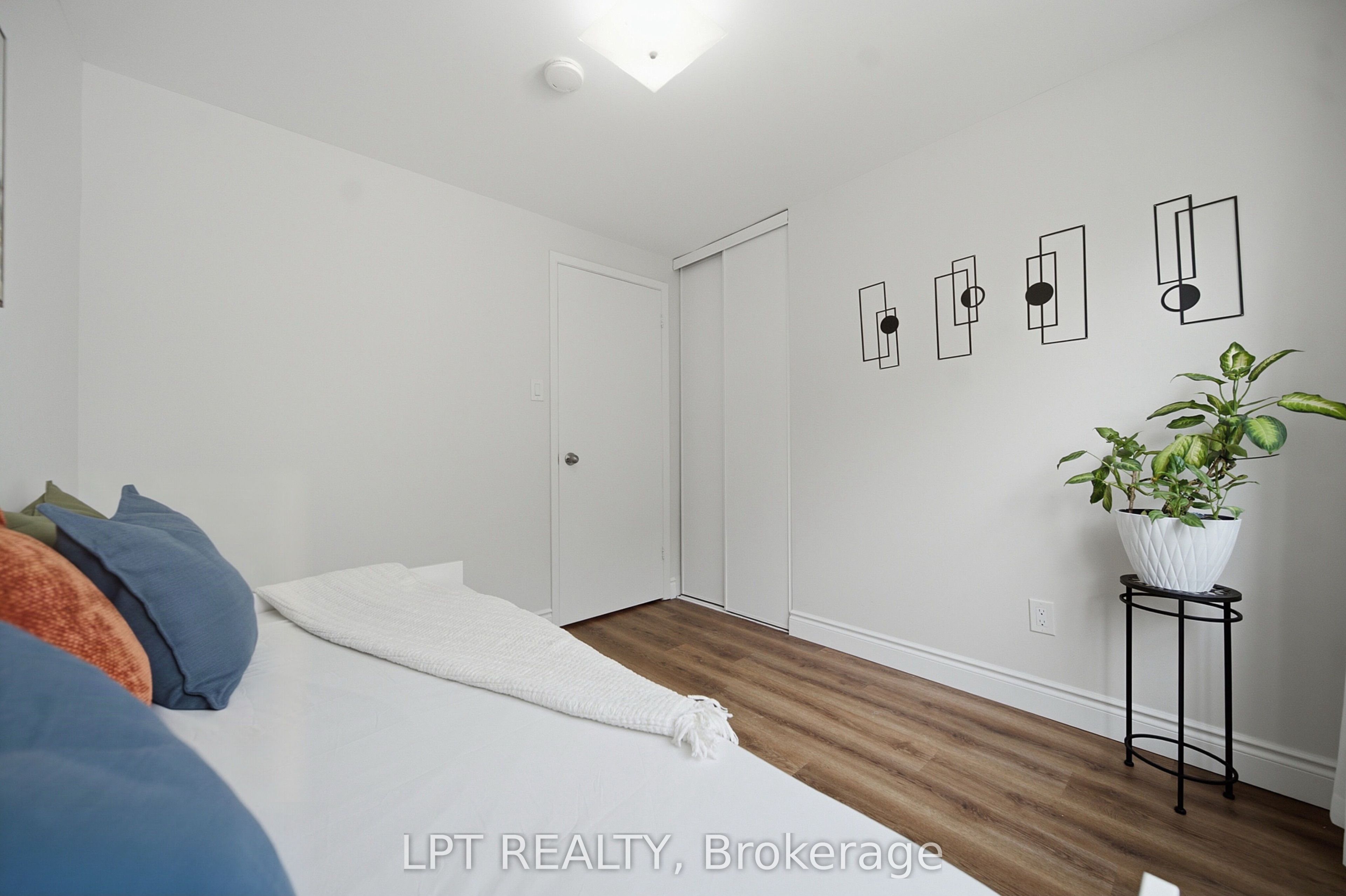 155 Glovers Road 110 Property Photo 36