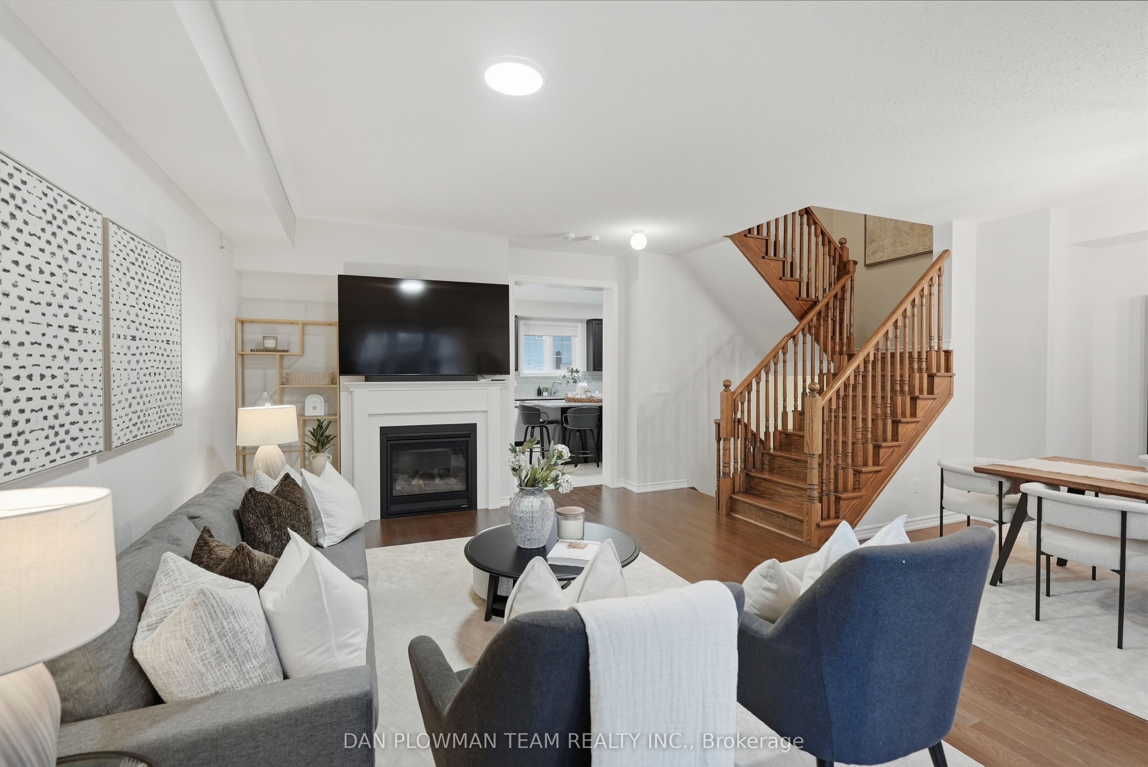14 Cornerside Way Property Photo 11