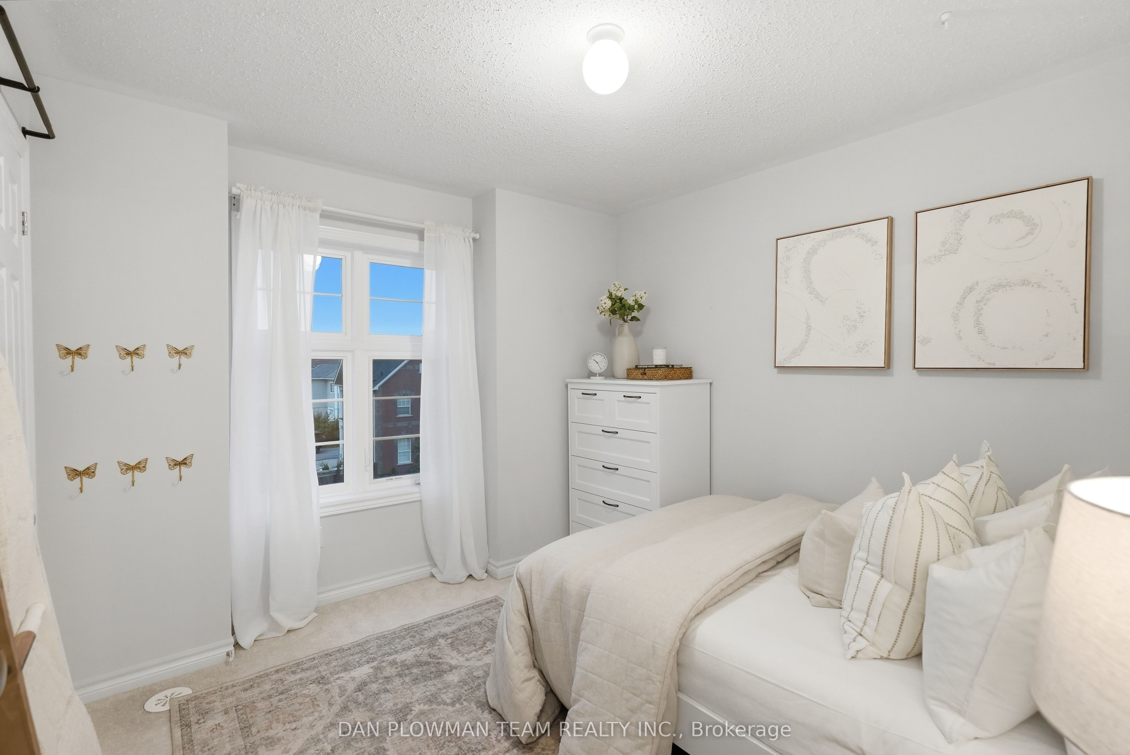 14 Cornerside Way Property Photo 33