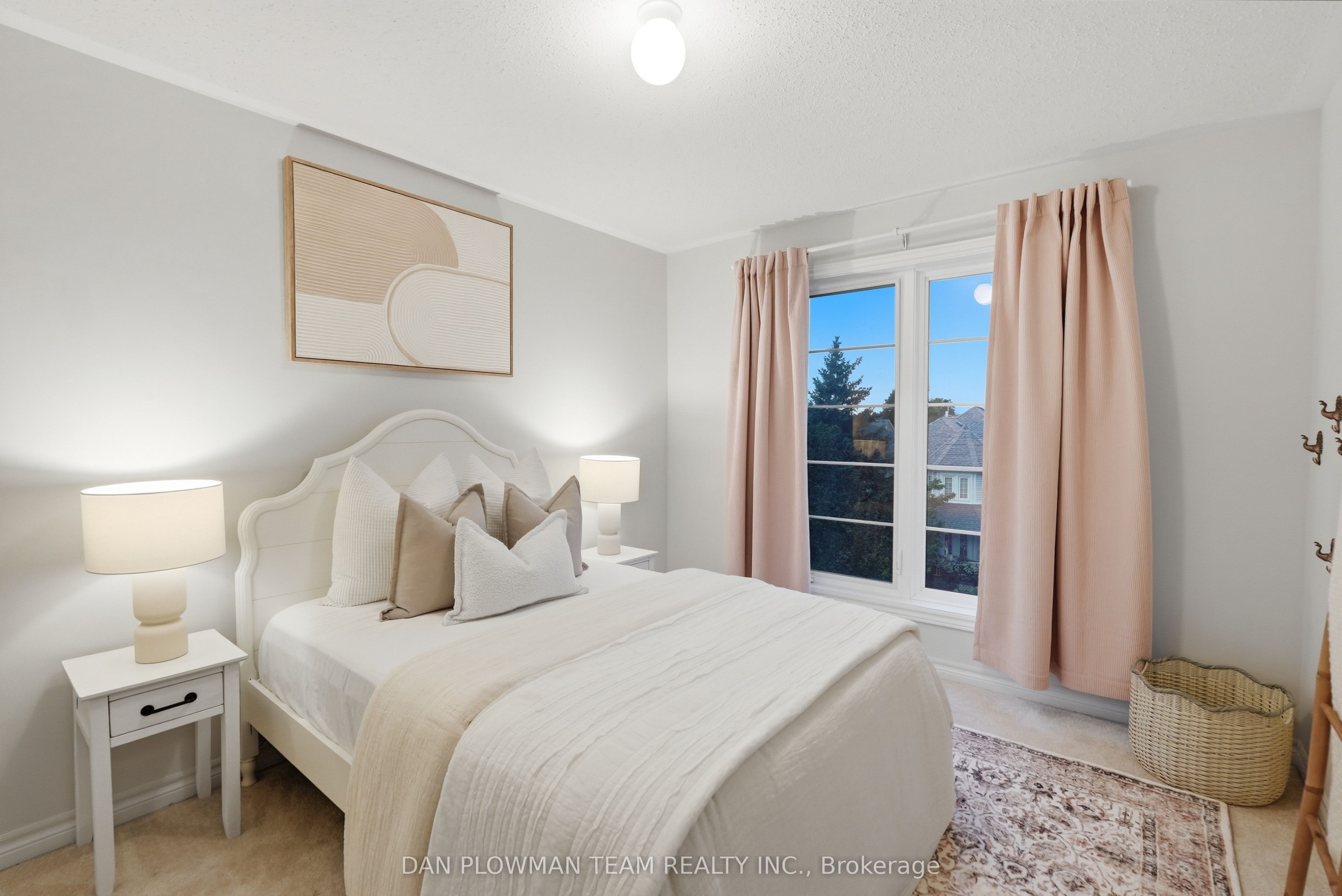 14 Cornerside Way Property Photo 36