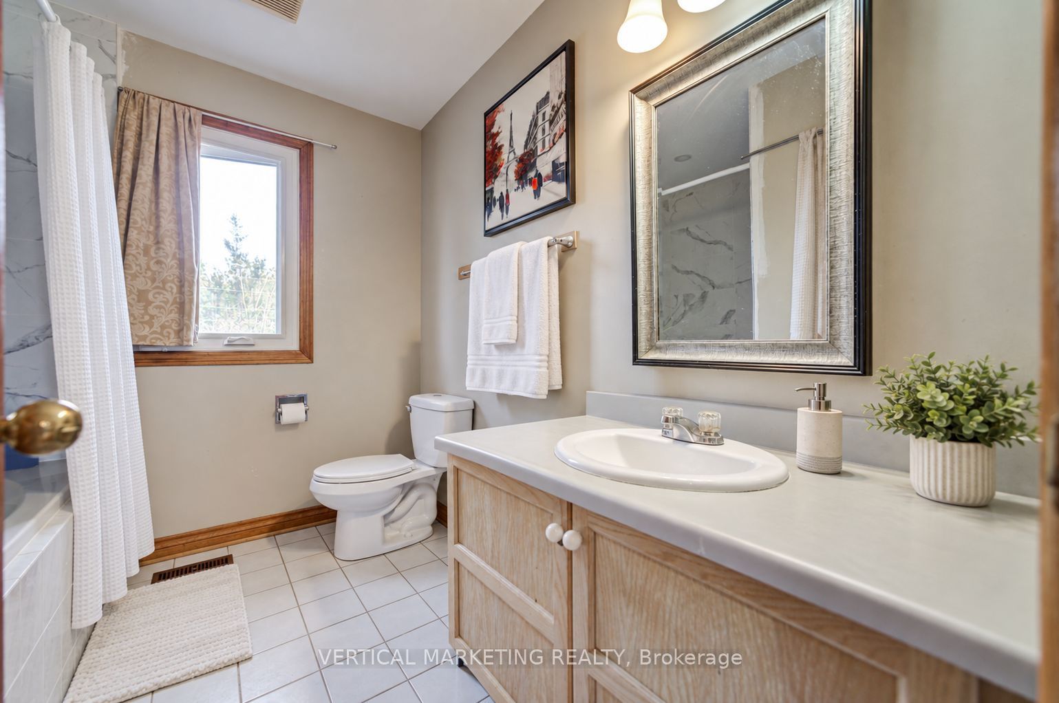 3807 Ellesmere Road Property Photo 12