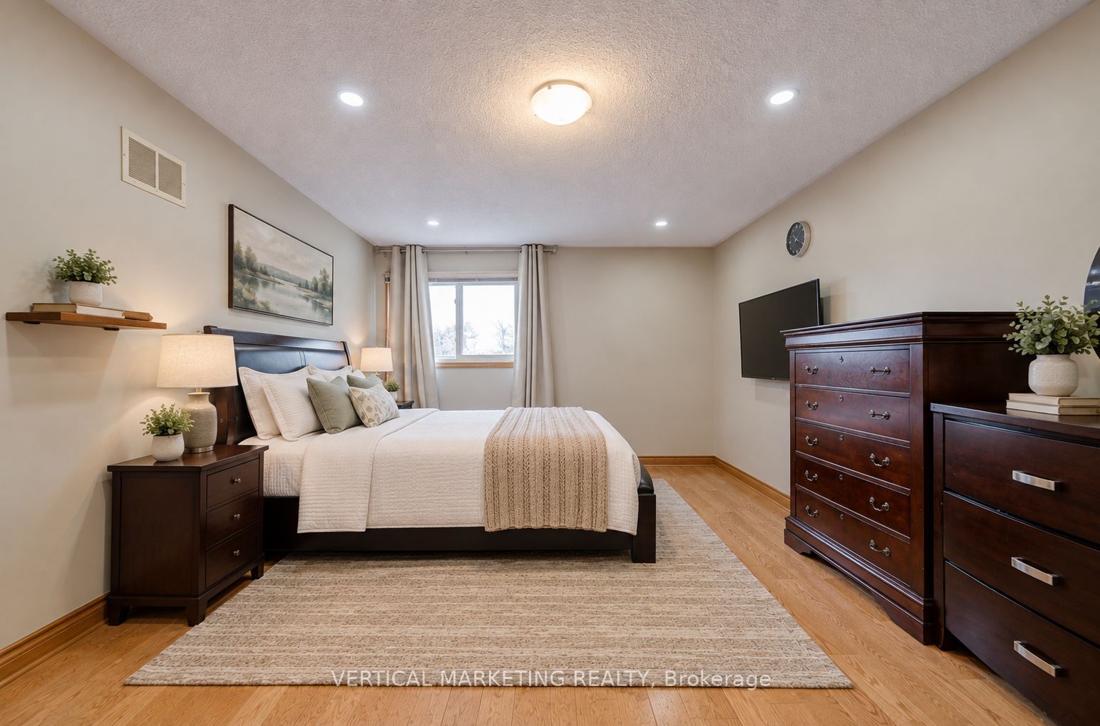 3807 Ellesmere Road Property Photo 13