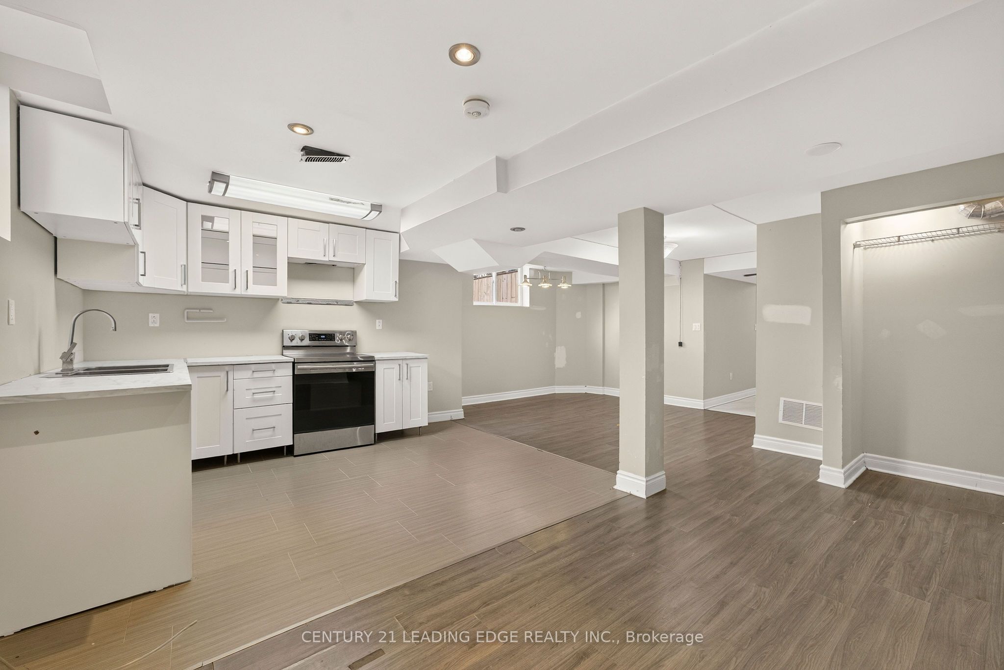 922 Snowbird Street Property Photo 33