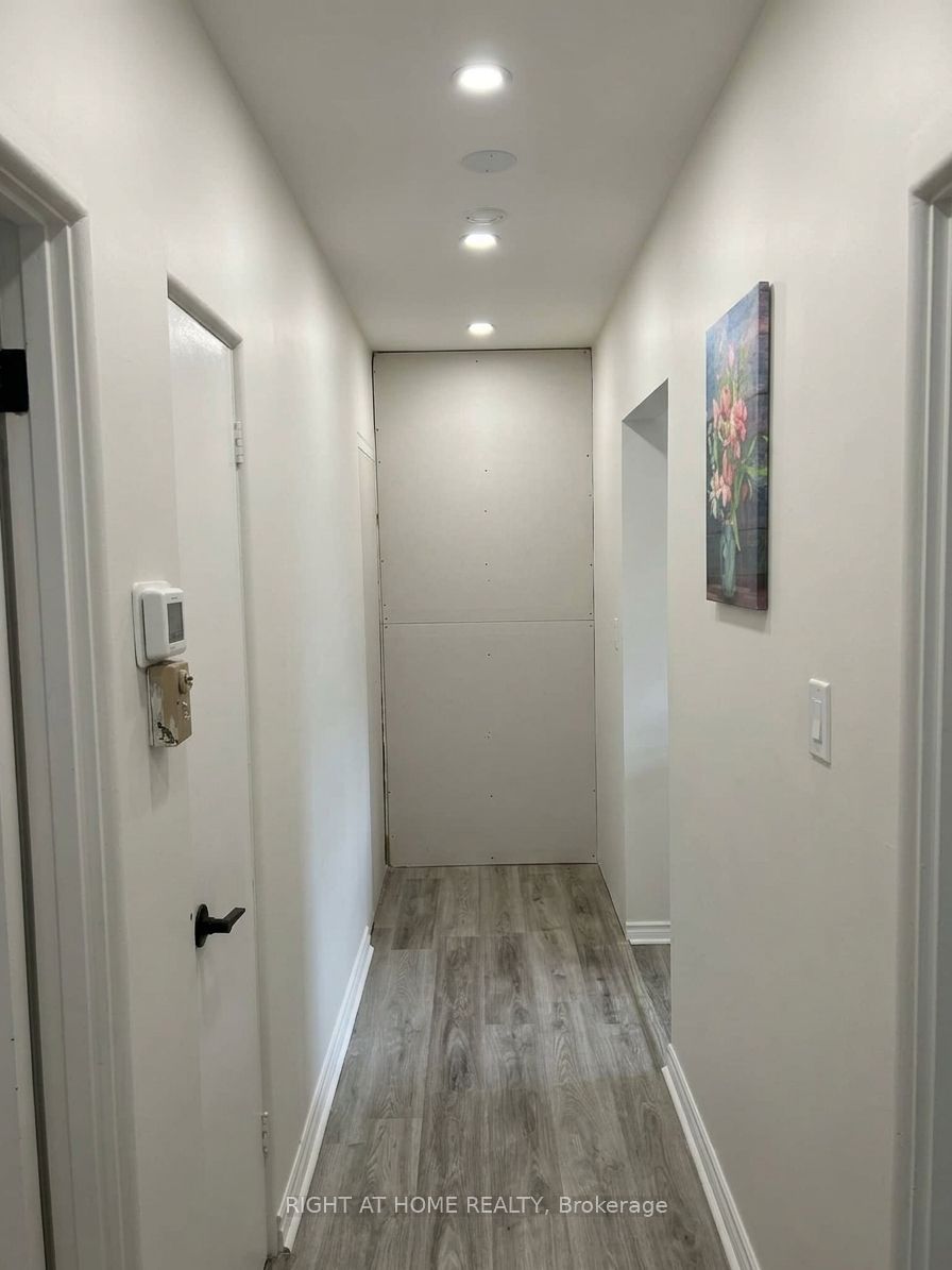 58 Deanvar Avenue Property Photo 8