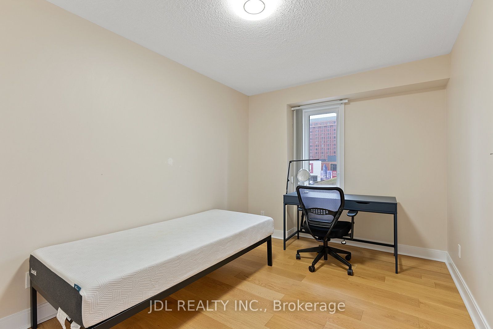 315 Village Green Square 76 Property Photo 22