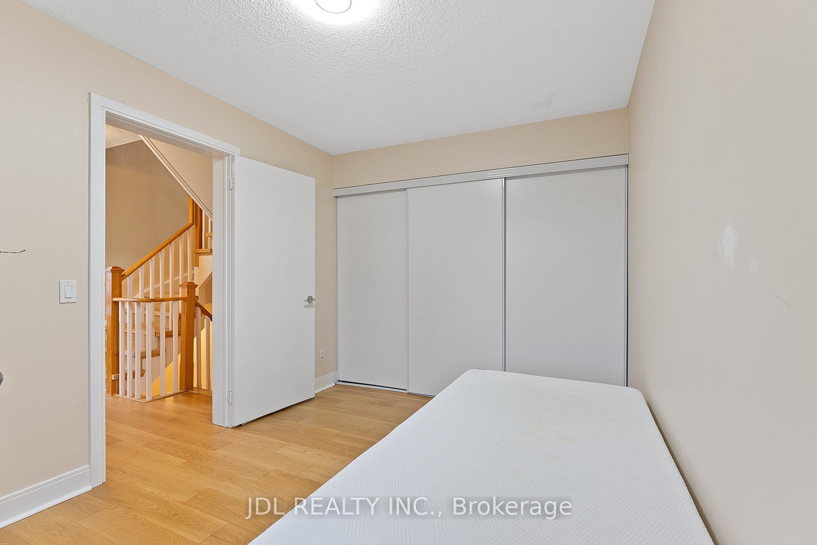 315 Village Green Square 76 Property Photo 24