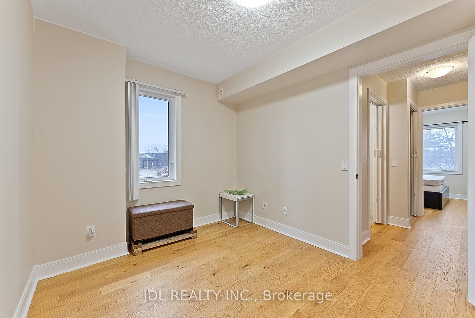315 Village Green Square 76 Property Photo 36