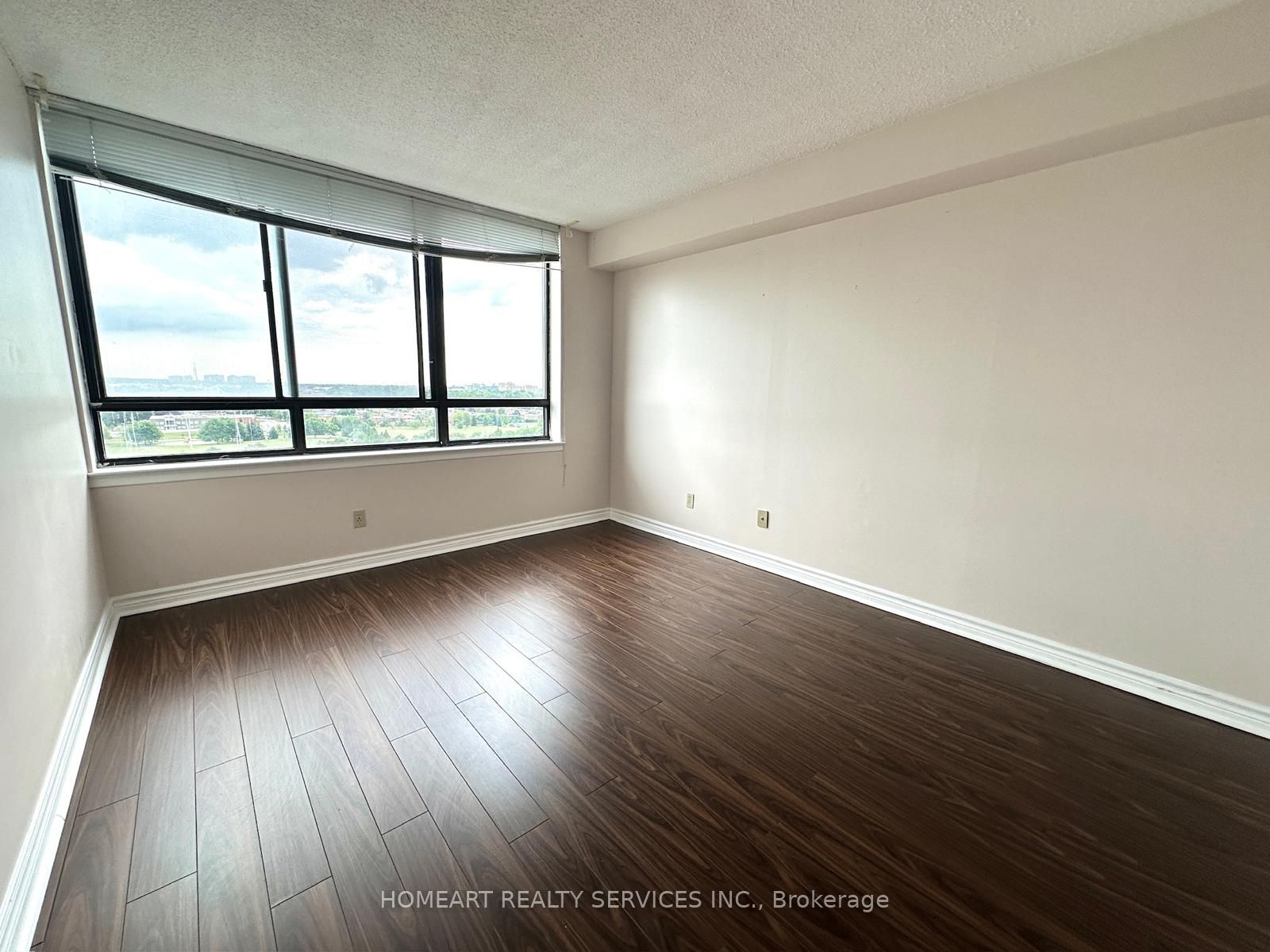 75 Bamburgh Circle 1620 Property Photo 18