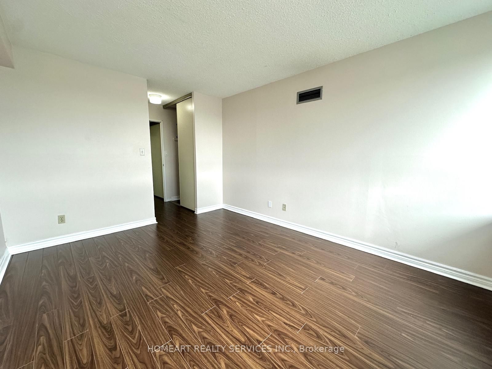 75 Bamburgh Circle 1620 Property Photo 19