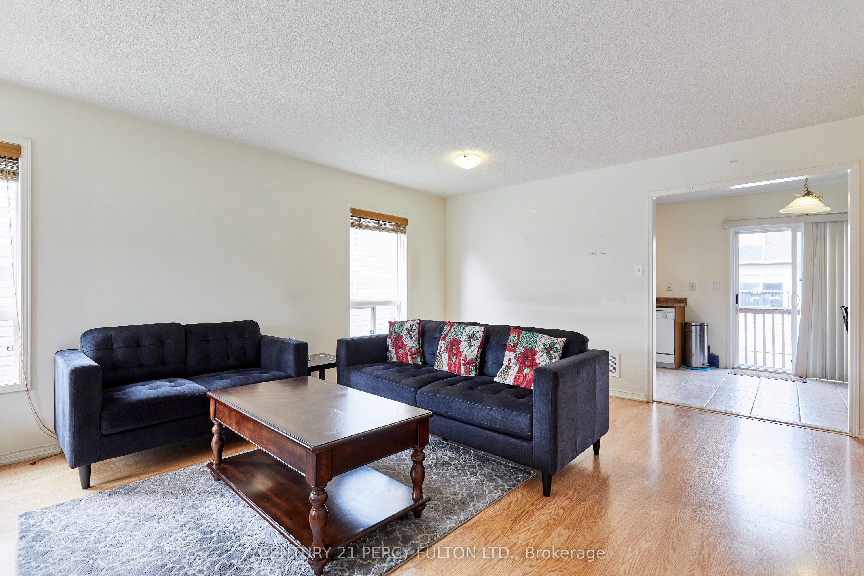 8 Knowles Street Property Photo 8