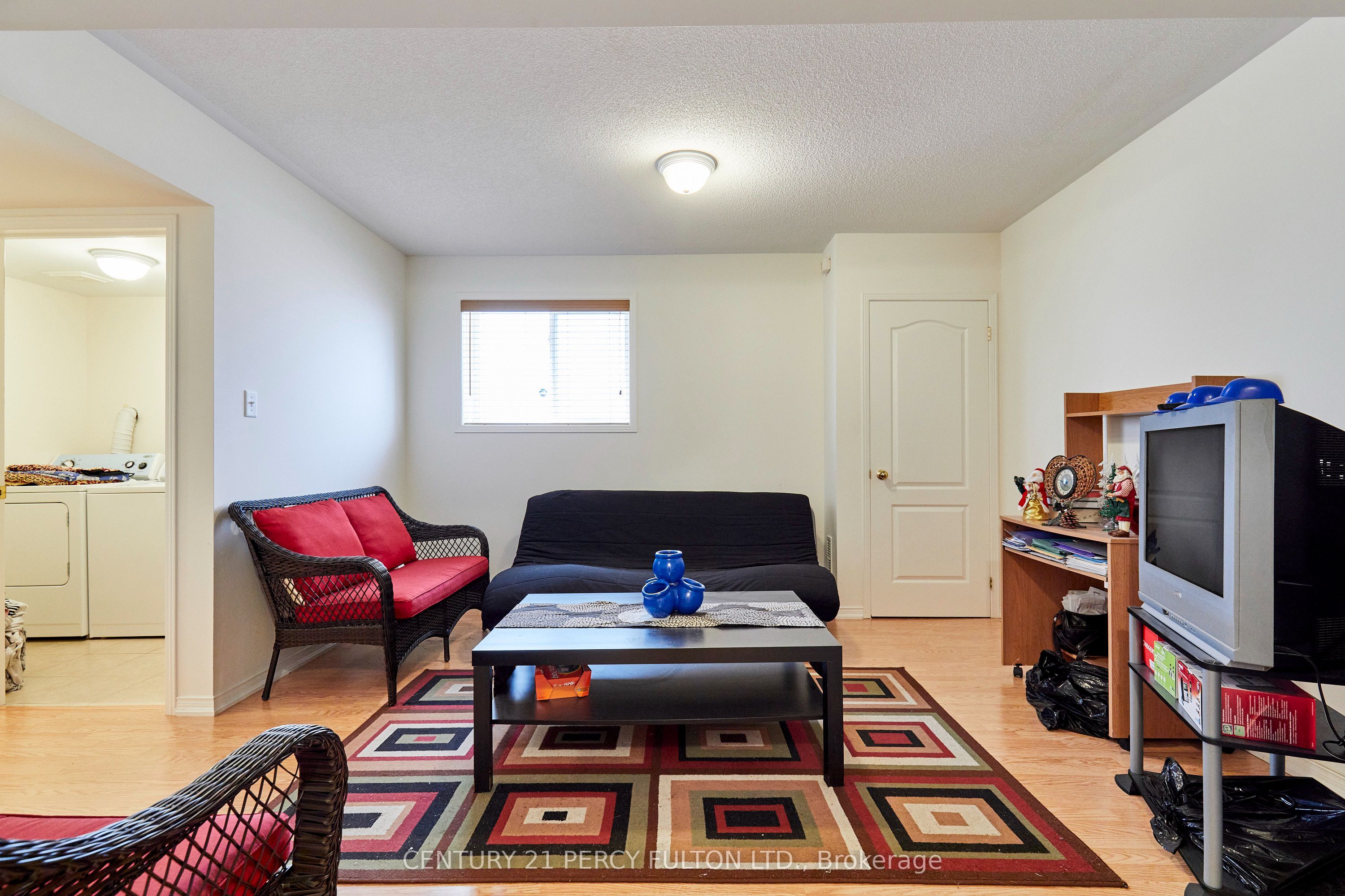 8 Knowles Street Property Photo 26