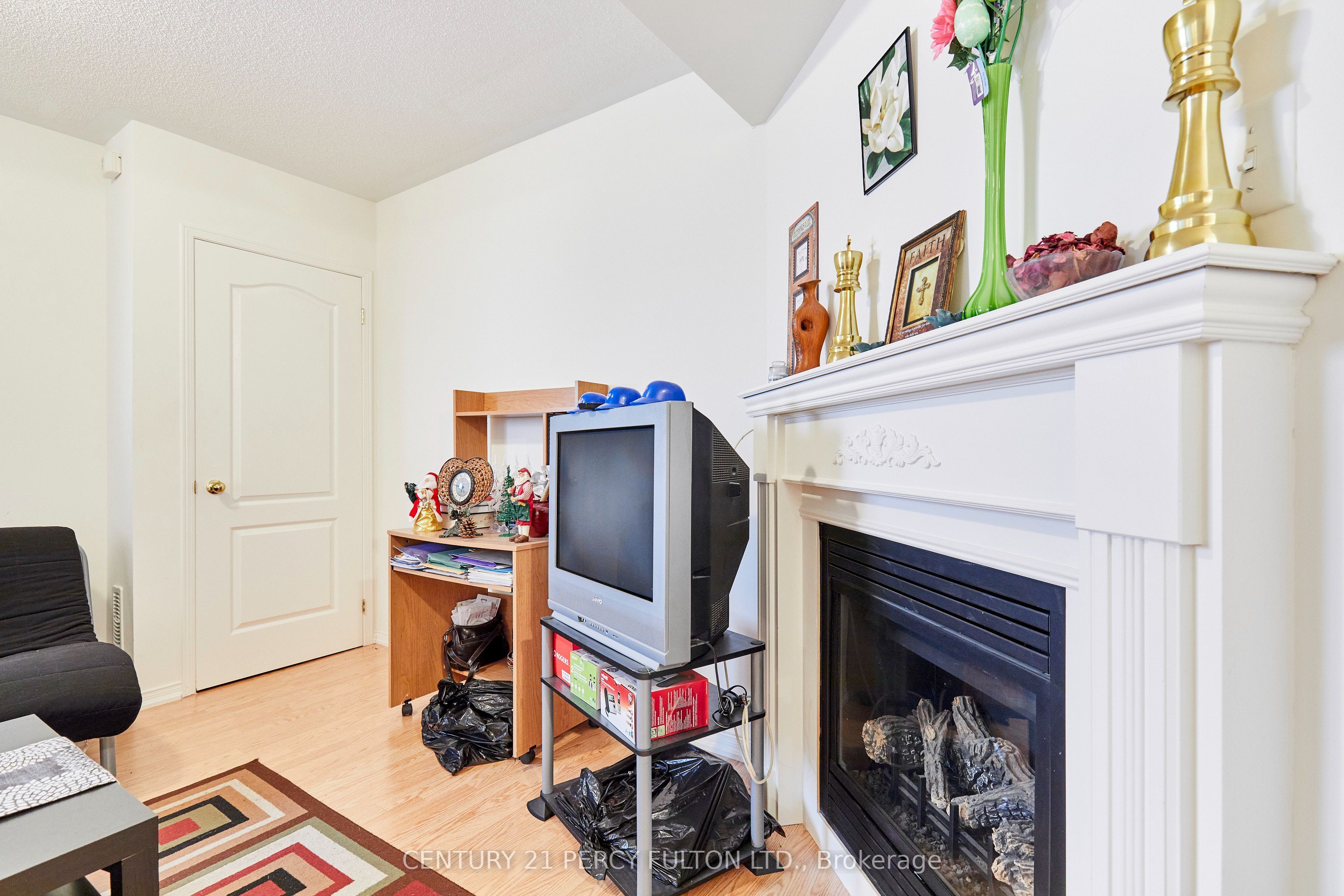 8 Knowles Street Property Photo 27