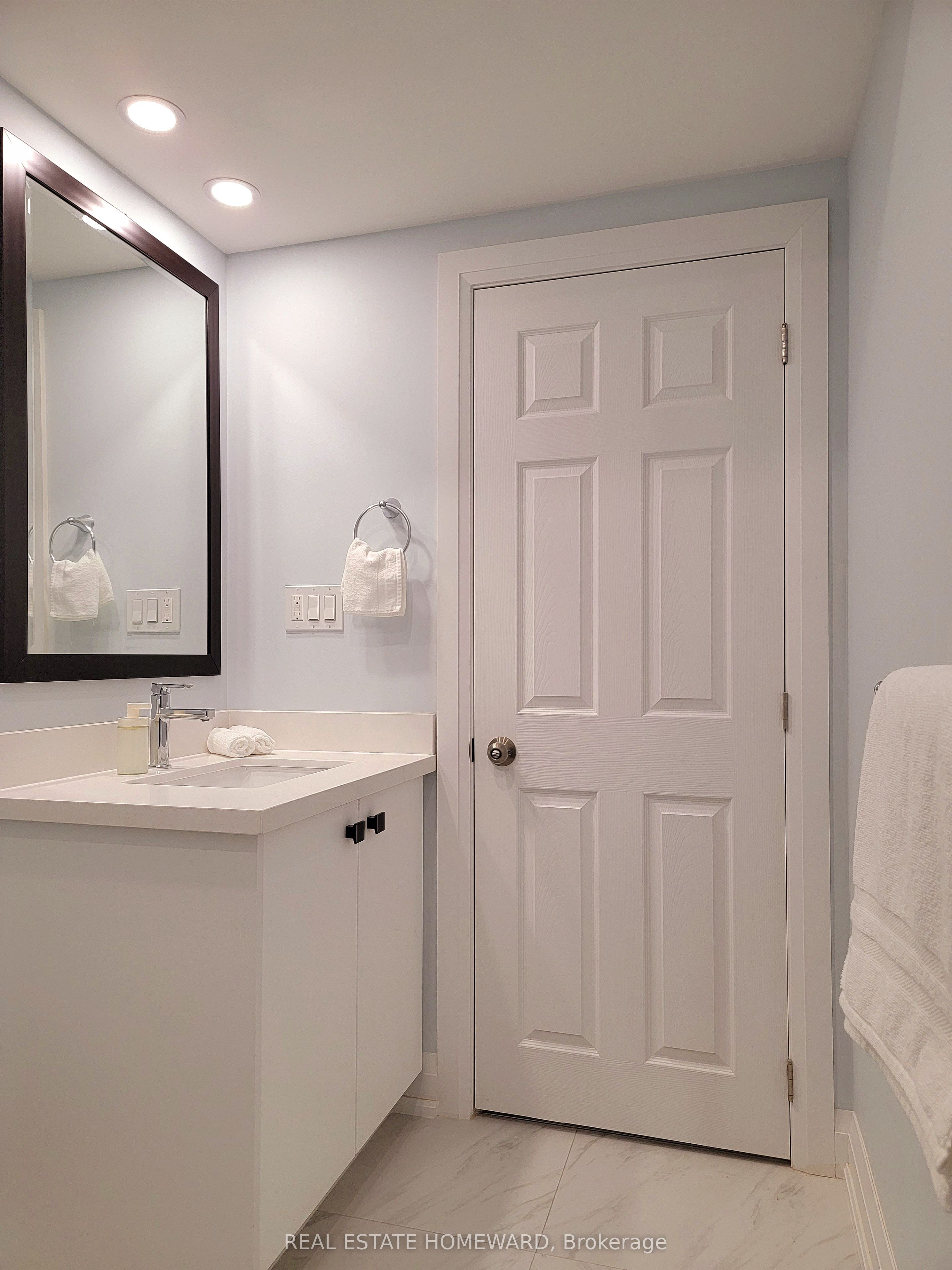 434 Victoria Park Avenue Property Photo 26
