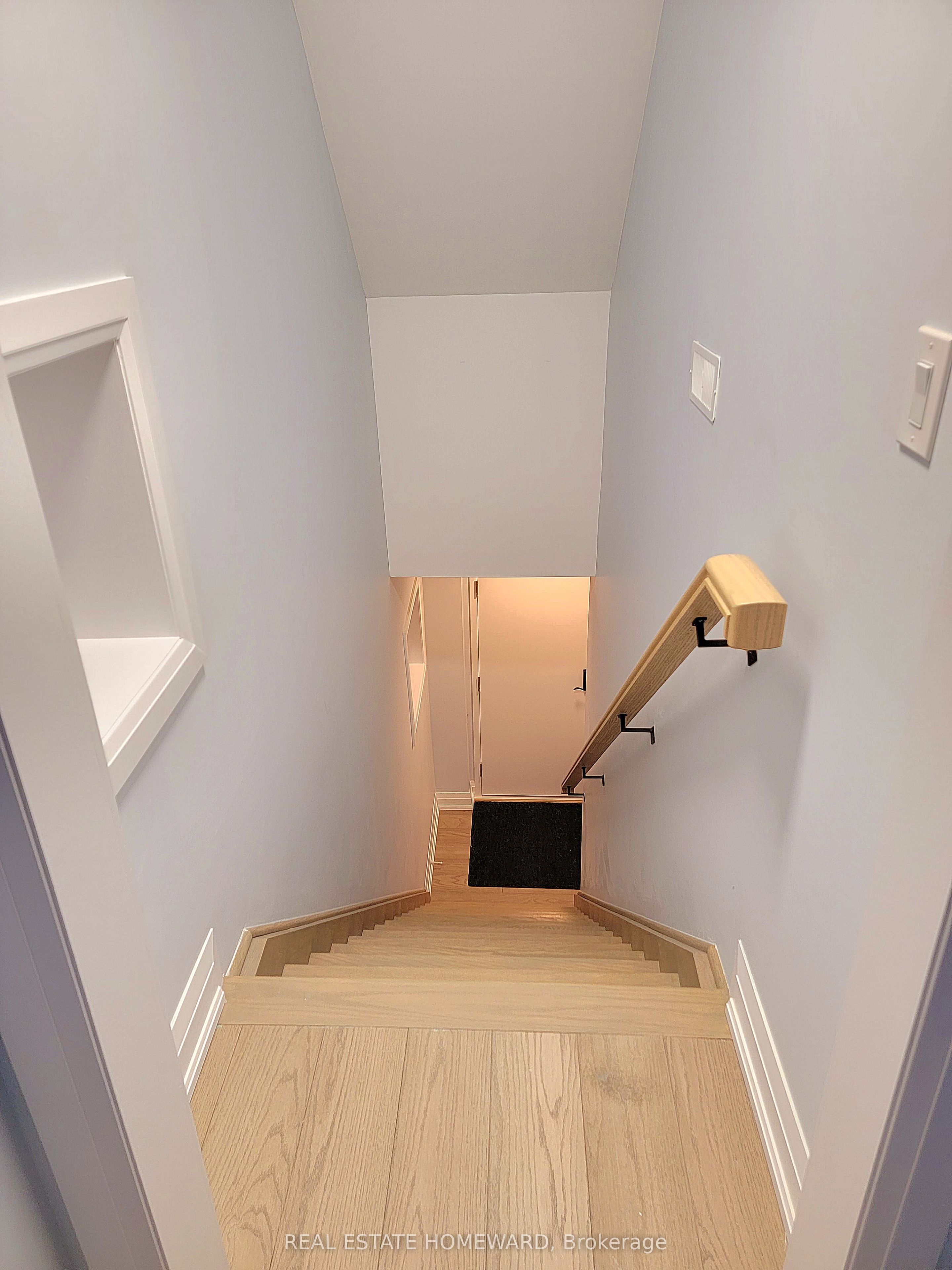 434 Victoria Park Avenue Property Photo 38