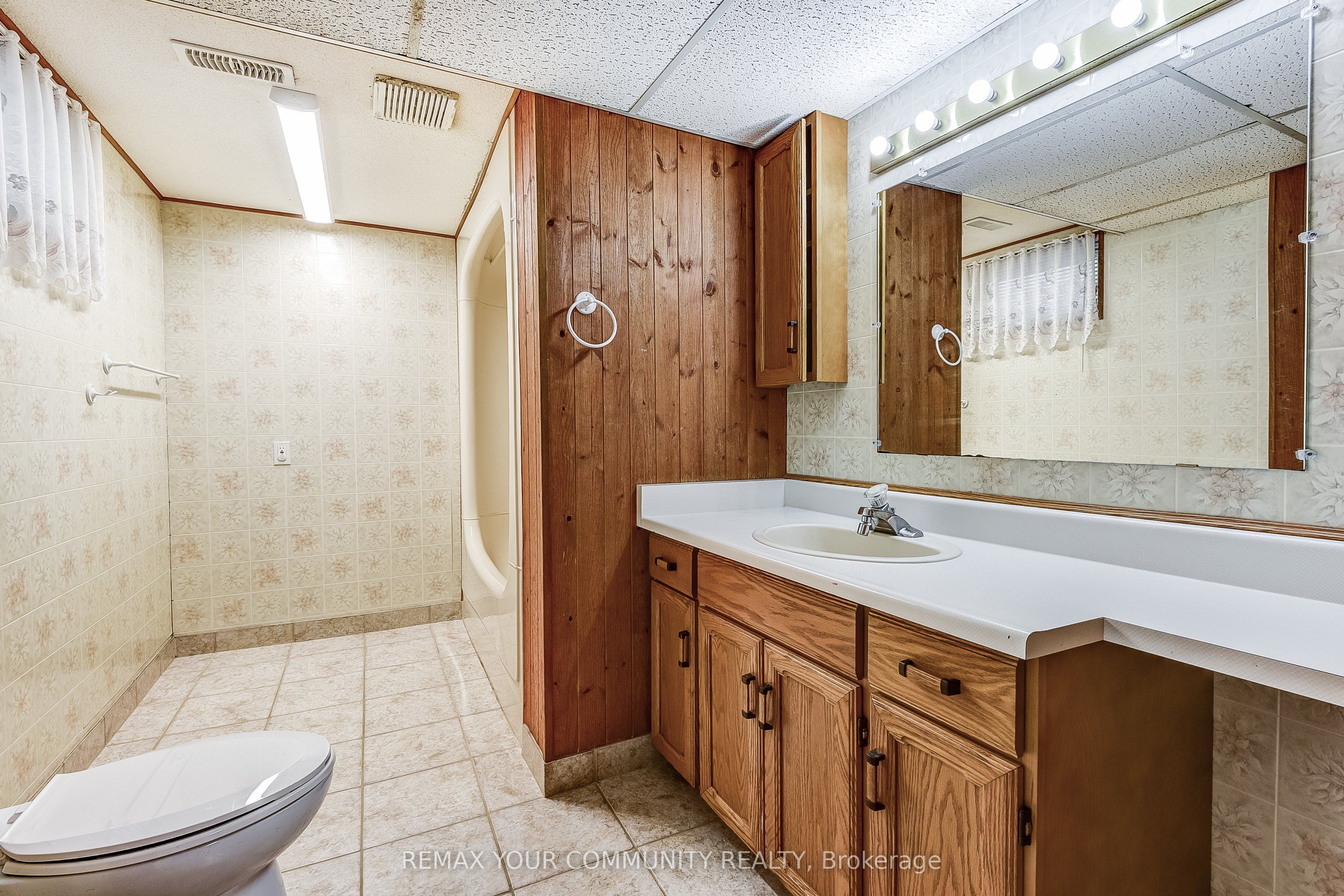 53 Glory Crescent Property Photo 24