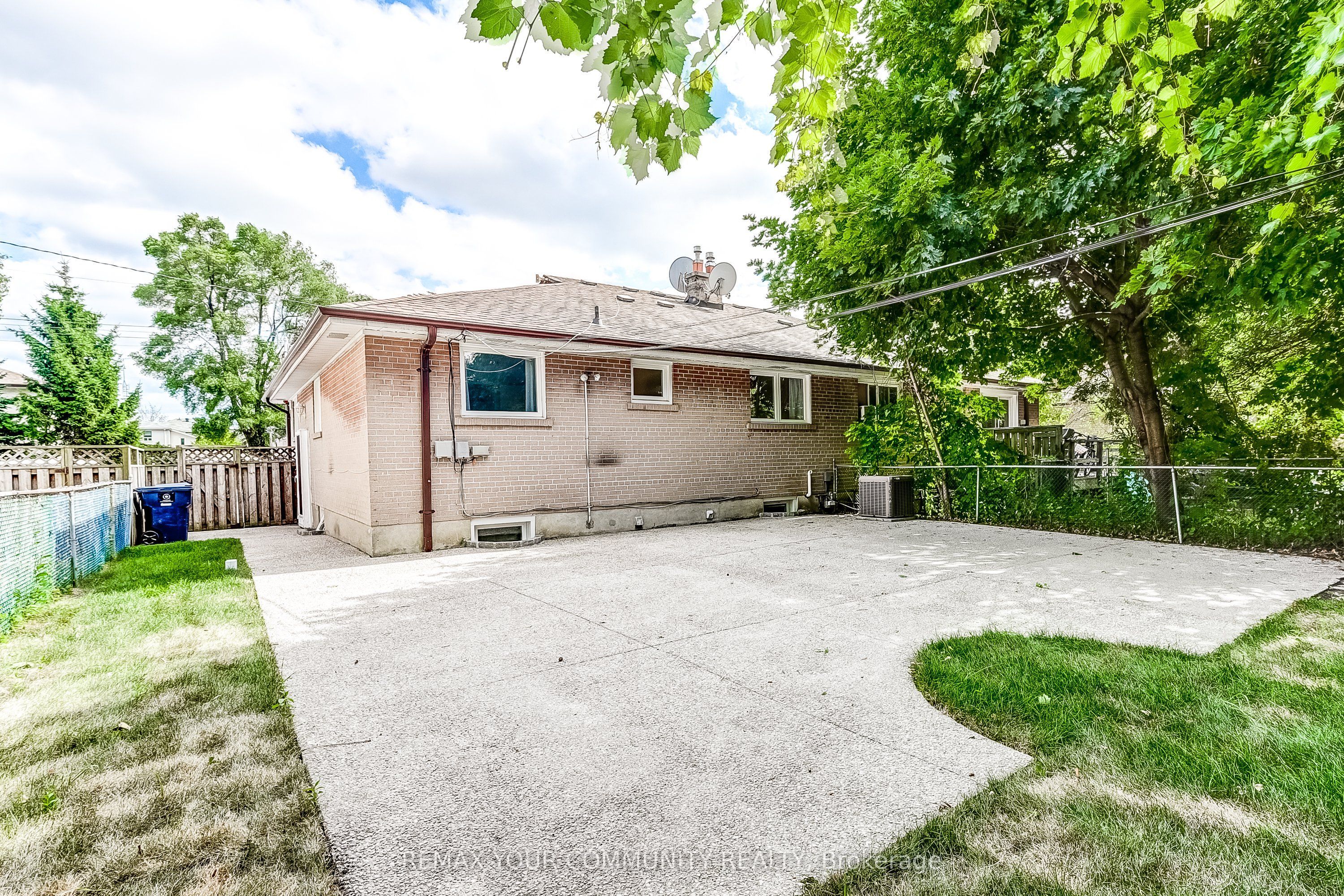 53 Glory Crescent Property Photo 26