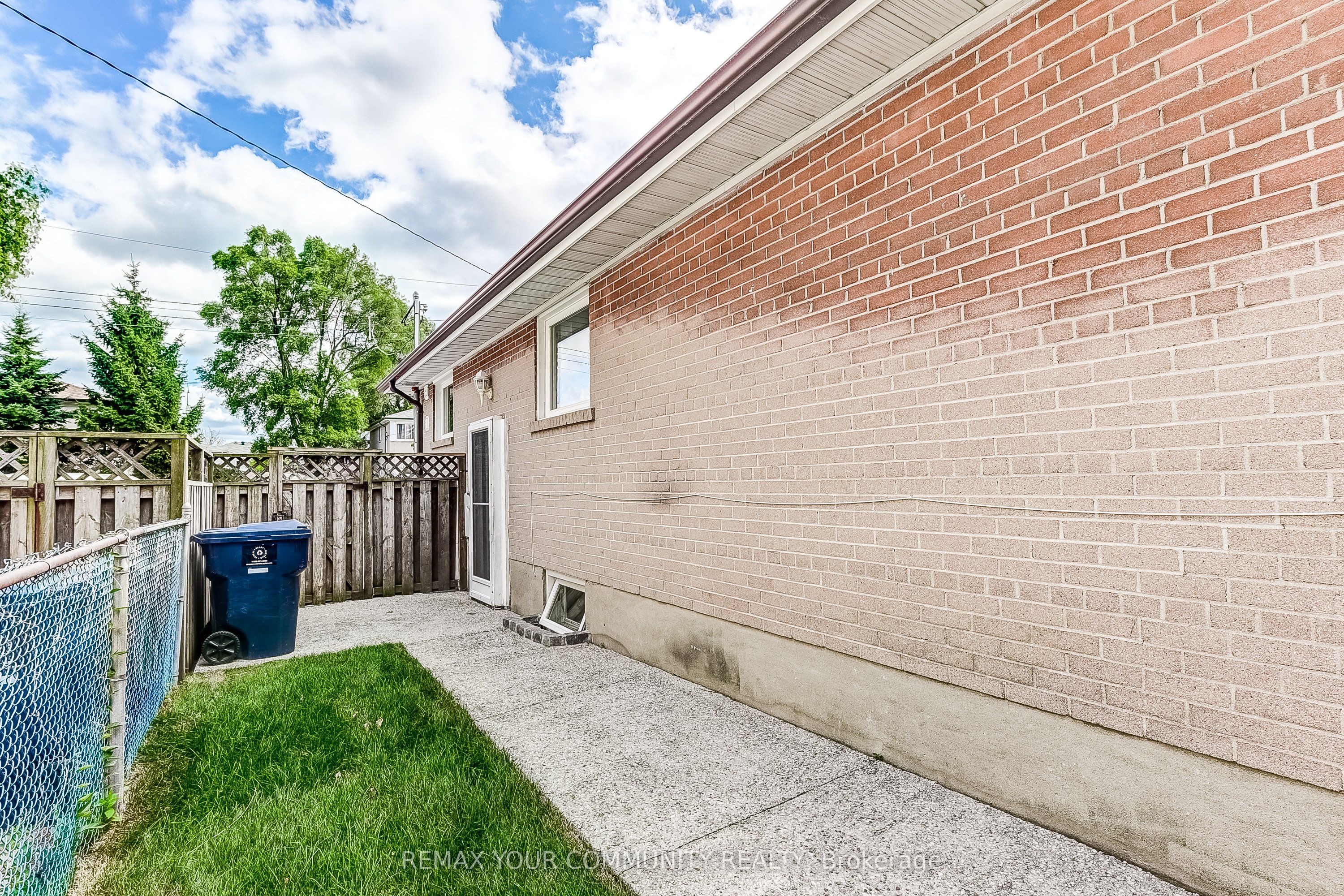 53 Glory Crescent Property Photo 28