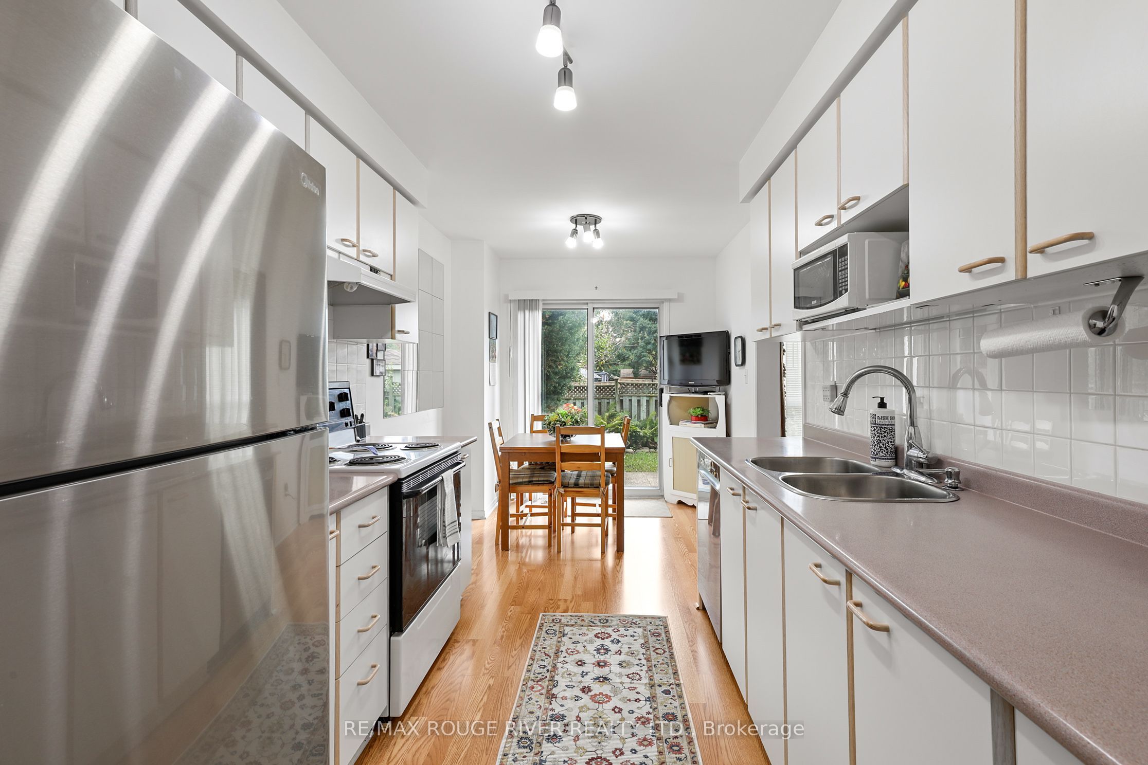 1543 Otonabee Drive Property Photo 18