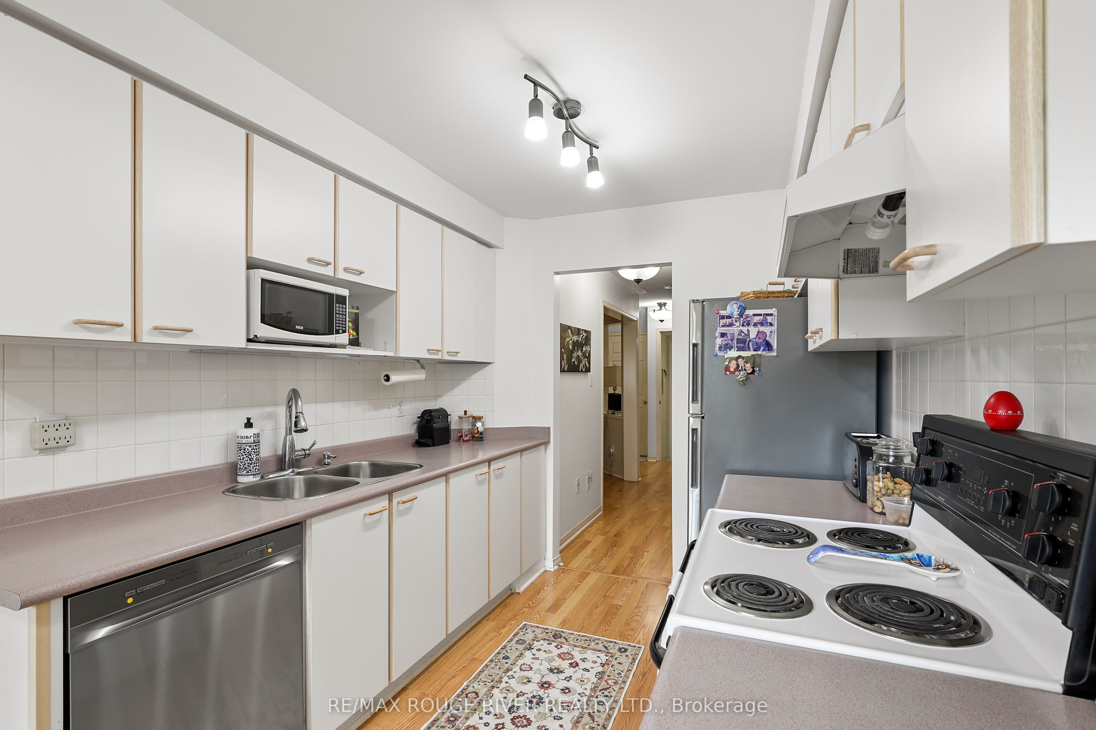 1543 Otonabee Drive Property Photo 19